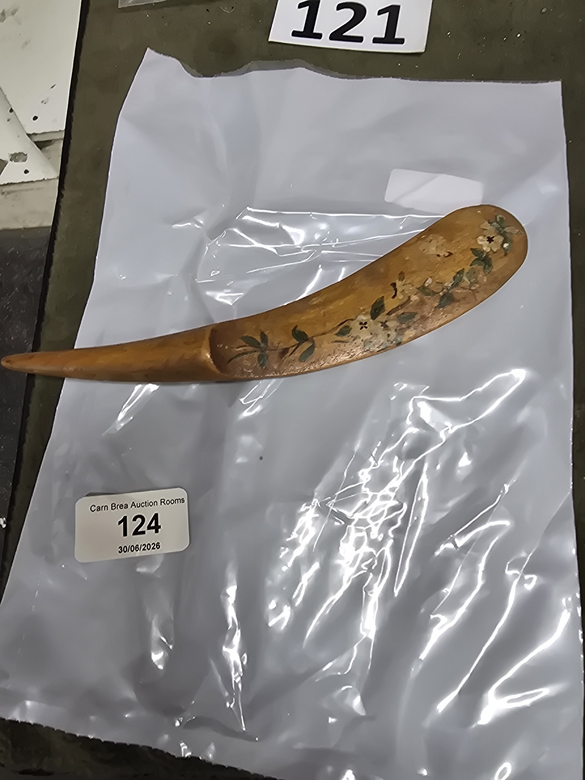 Lot 124