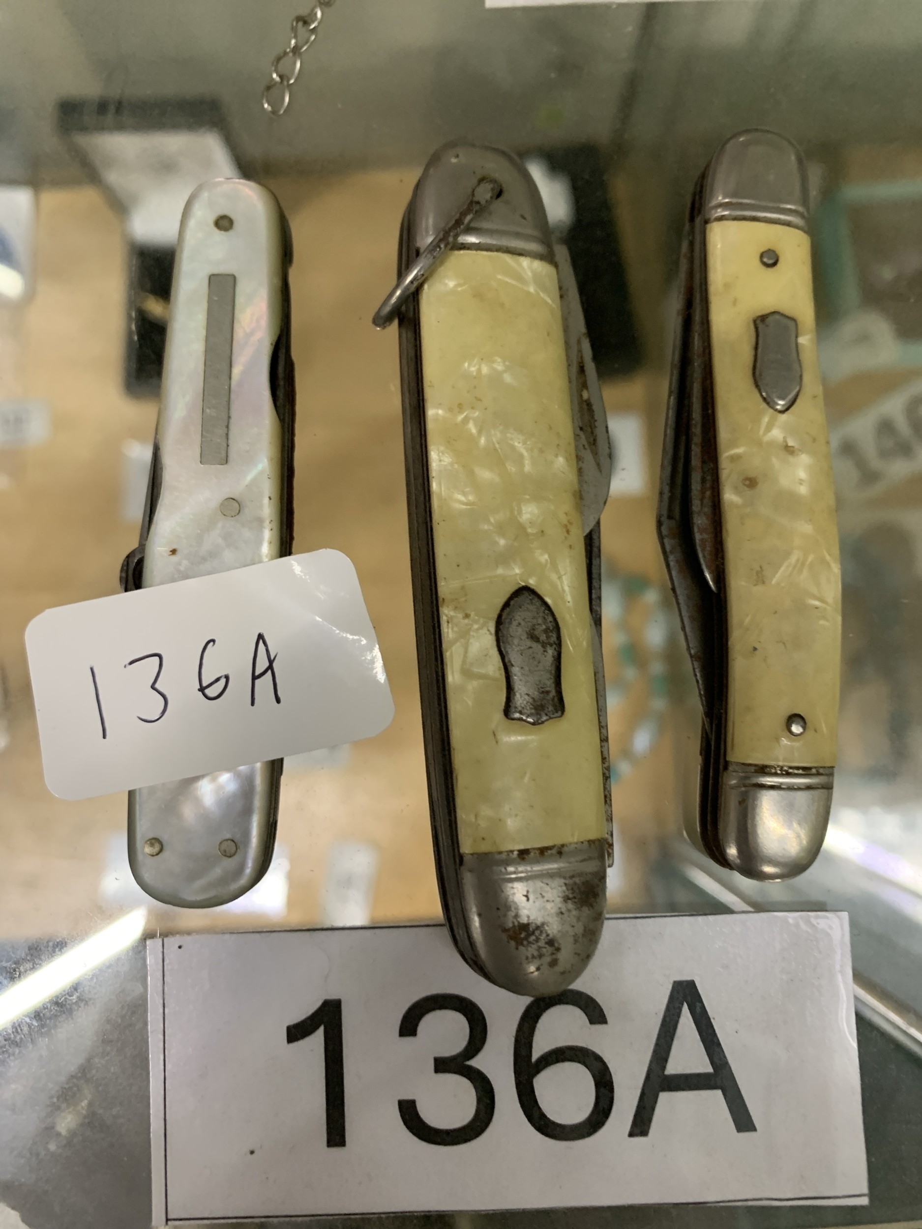 Lot 136a