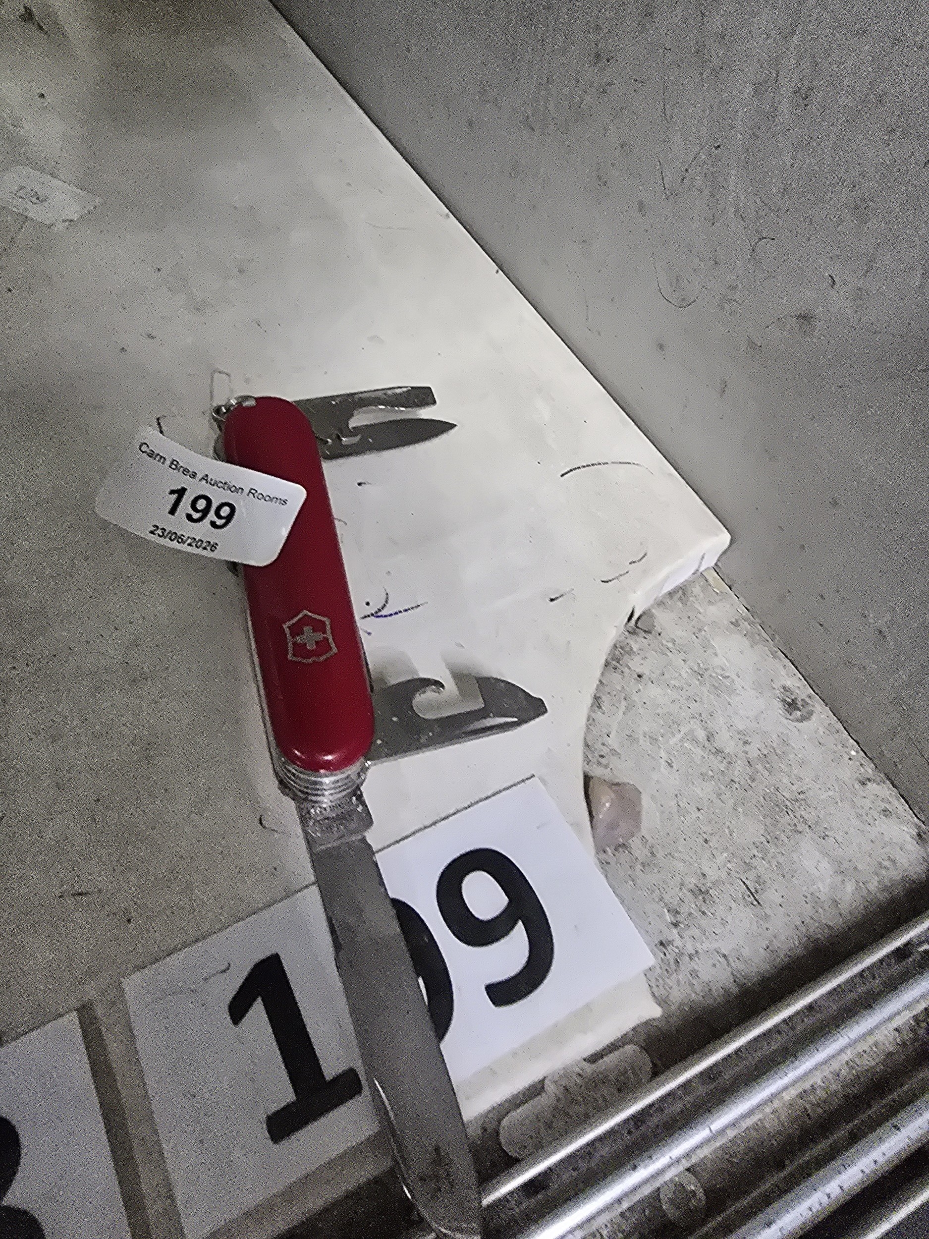 Lot 199