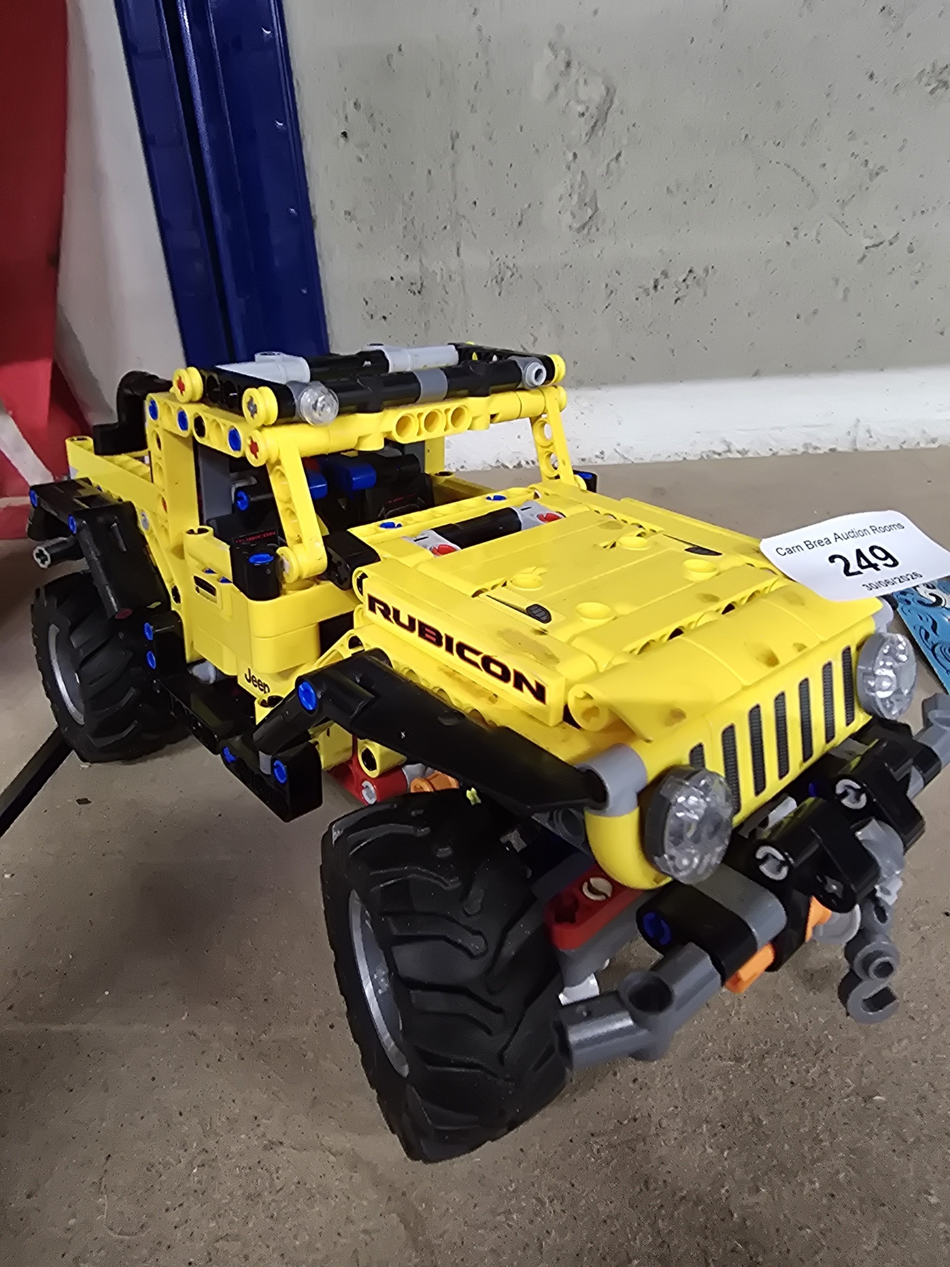 Lot 249