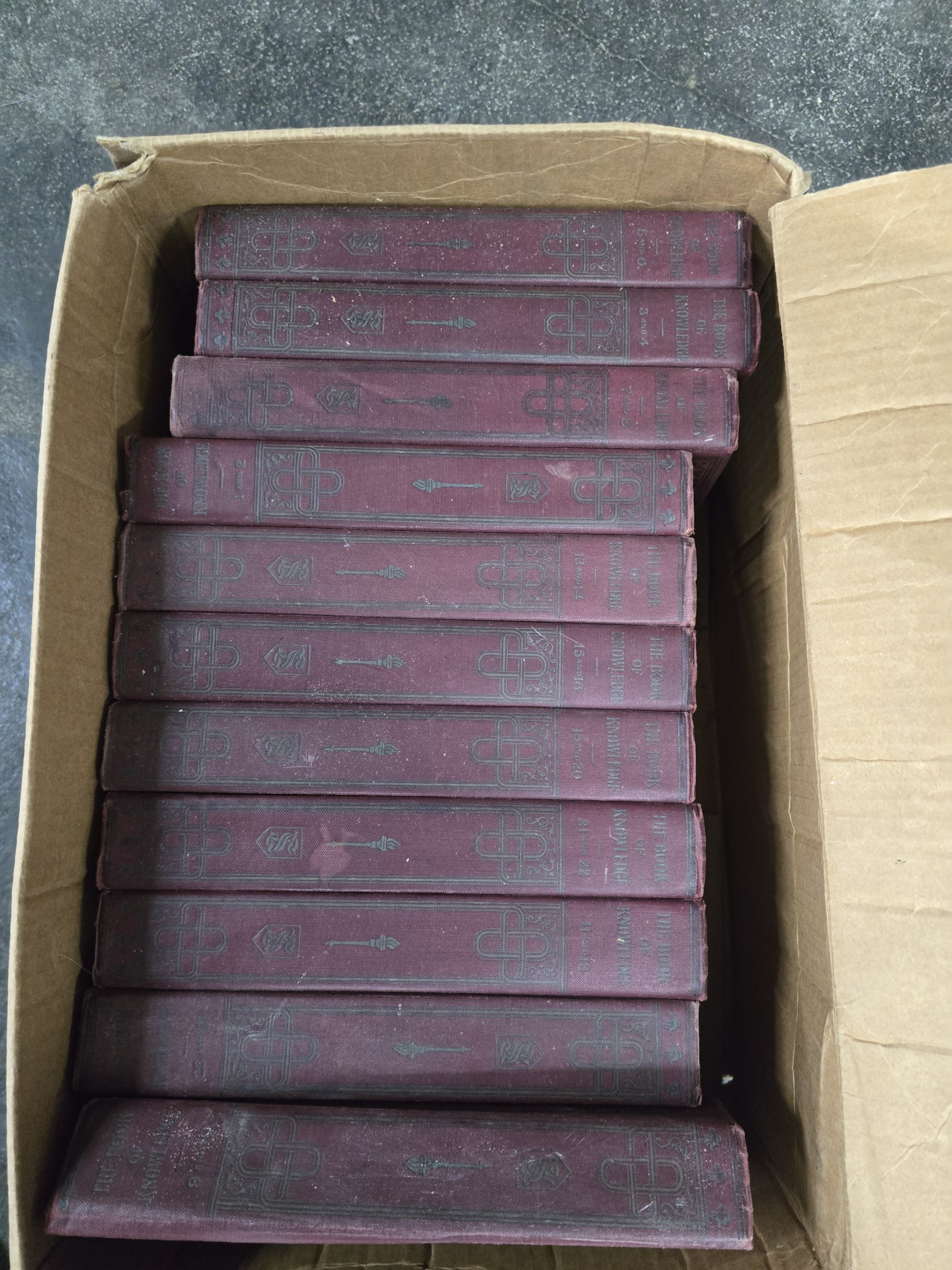 Lot 281