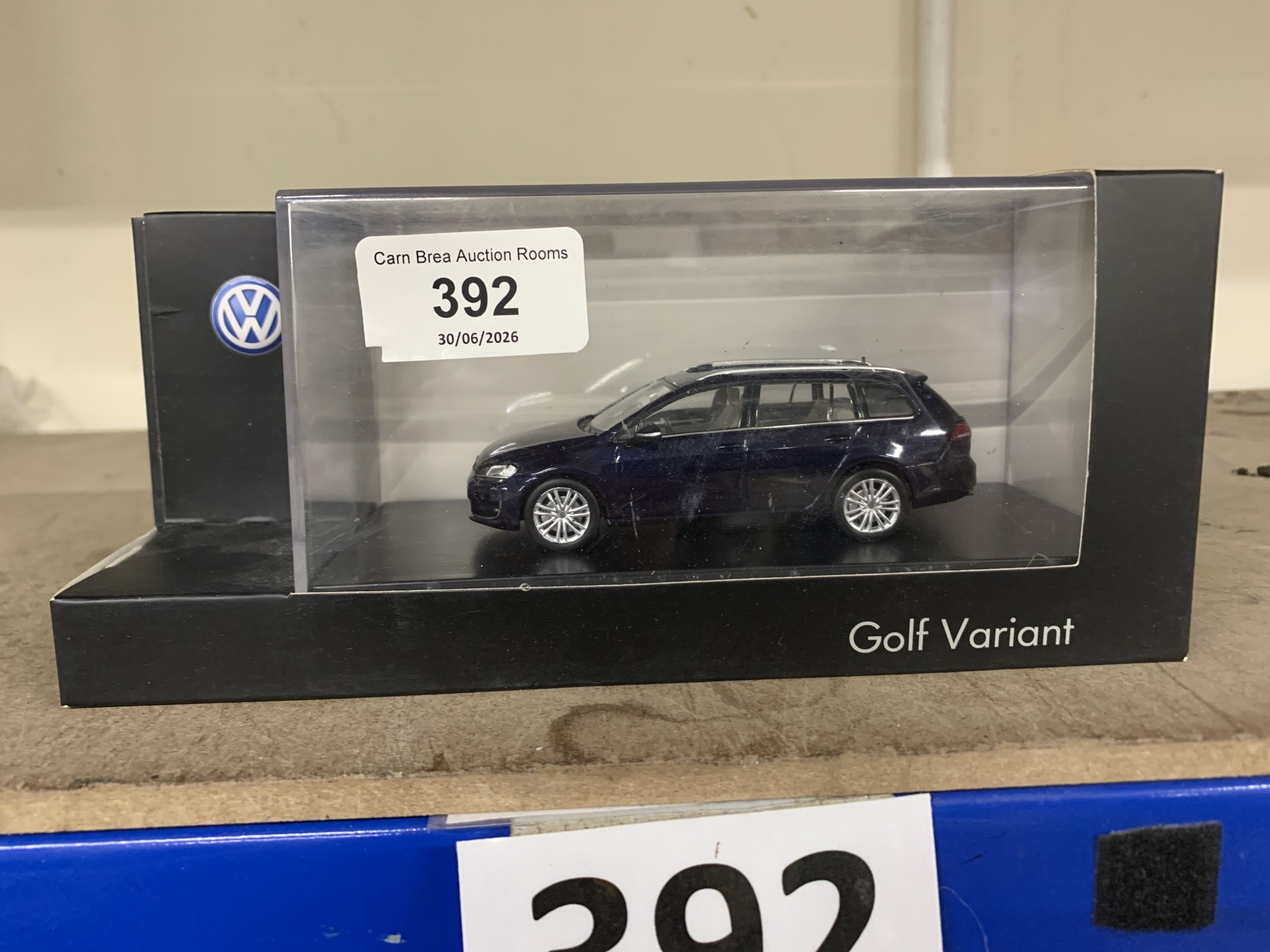 Lot 392