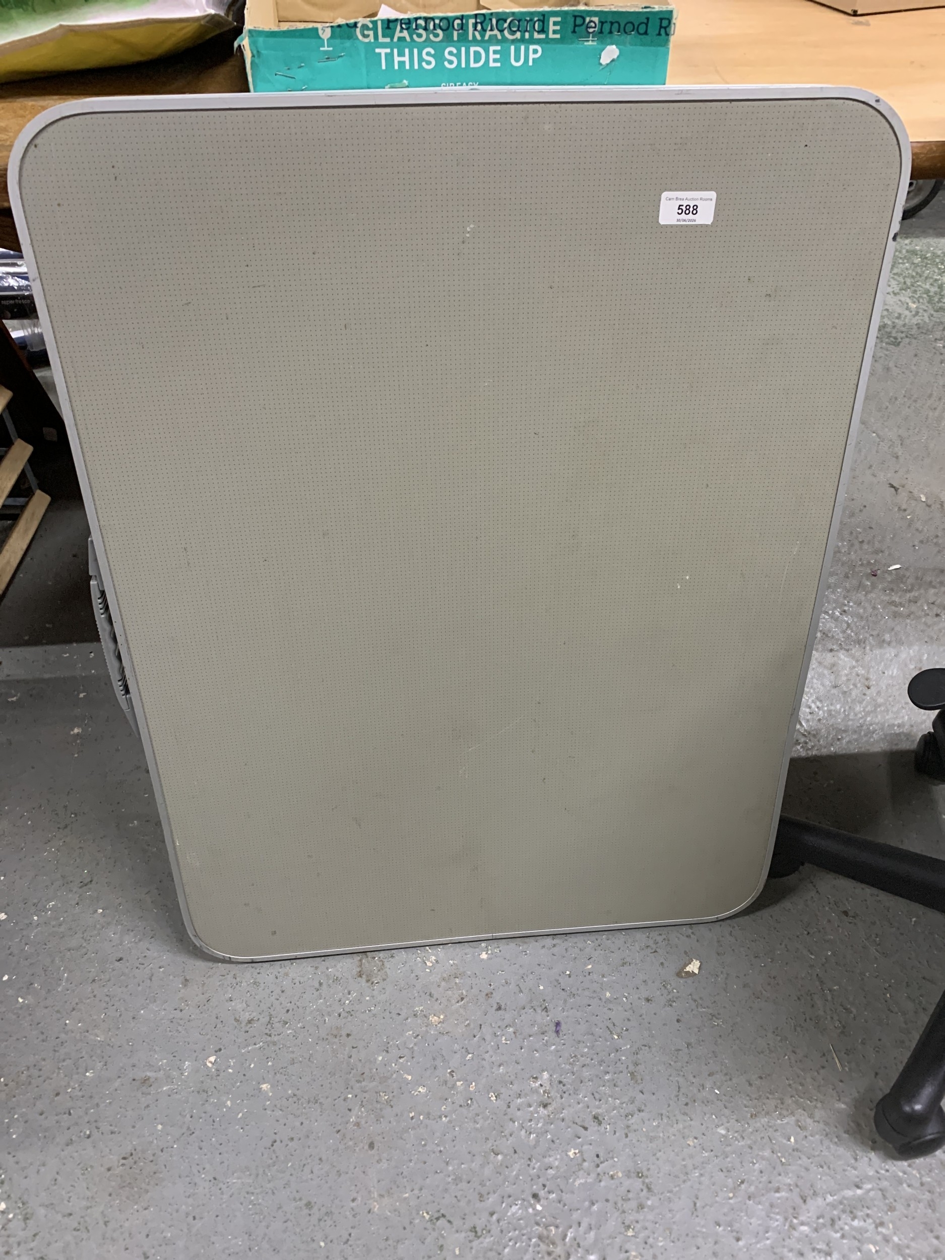 Lot 588