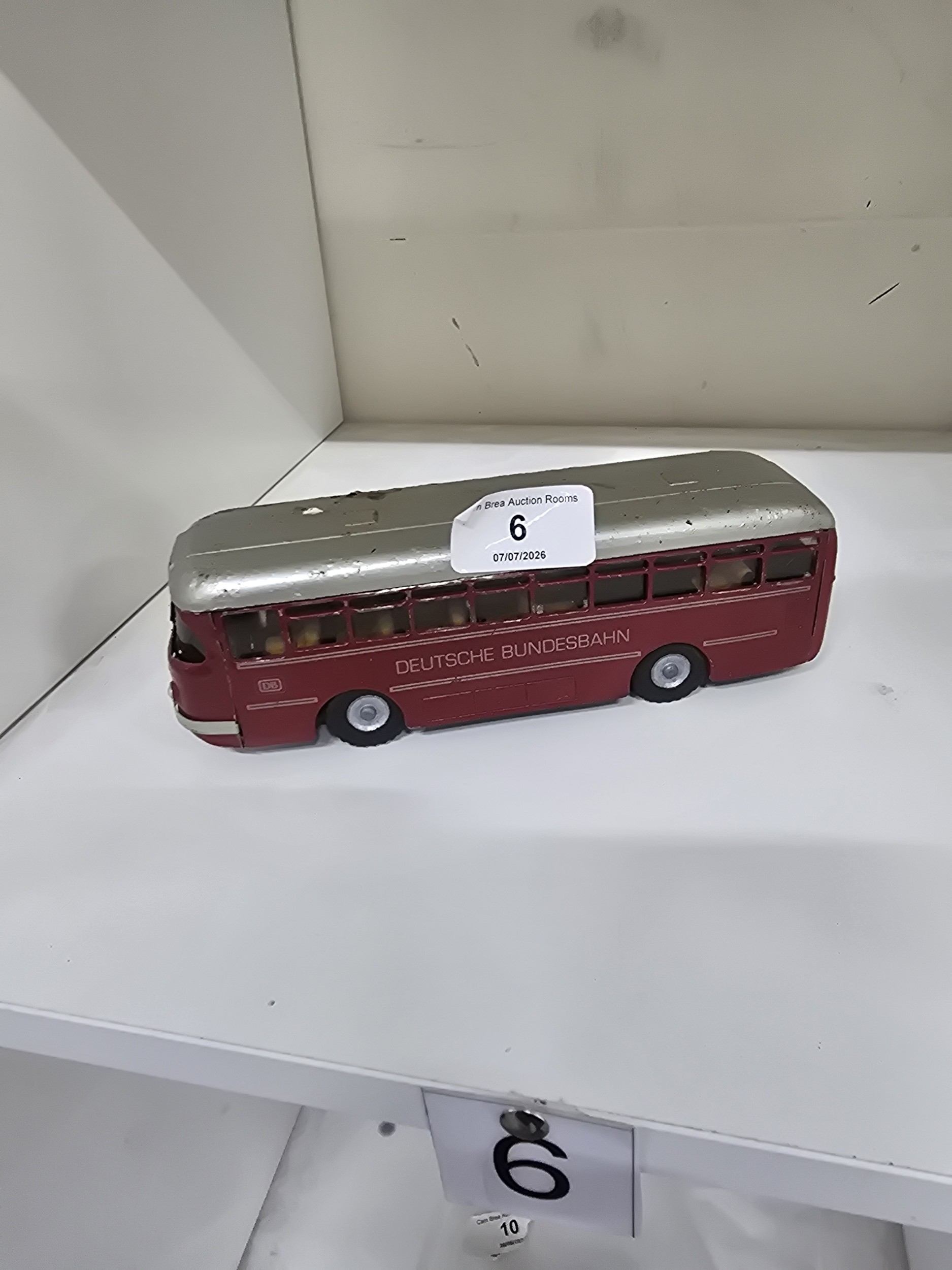 Lot 6