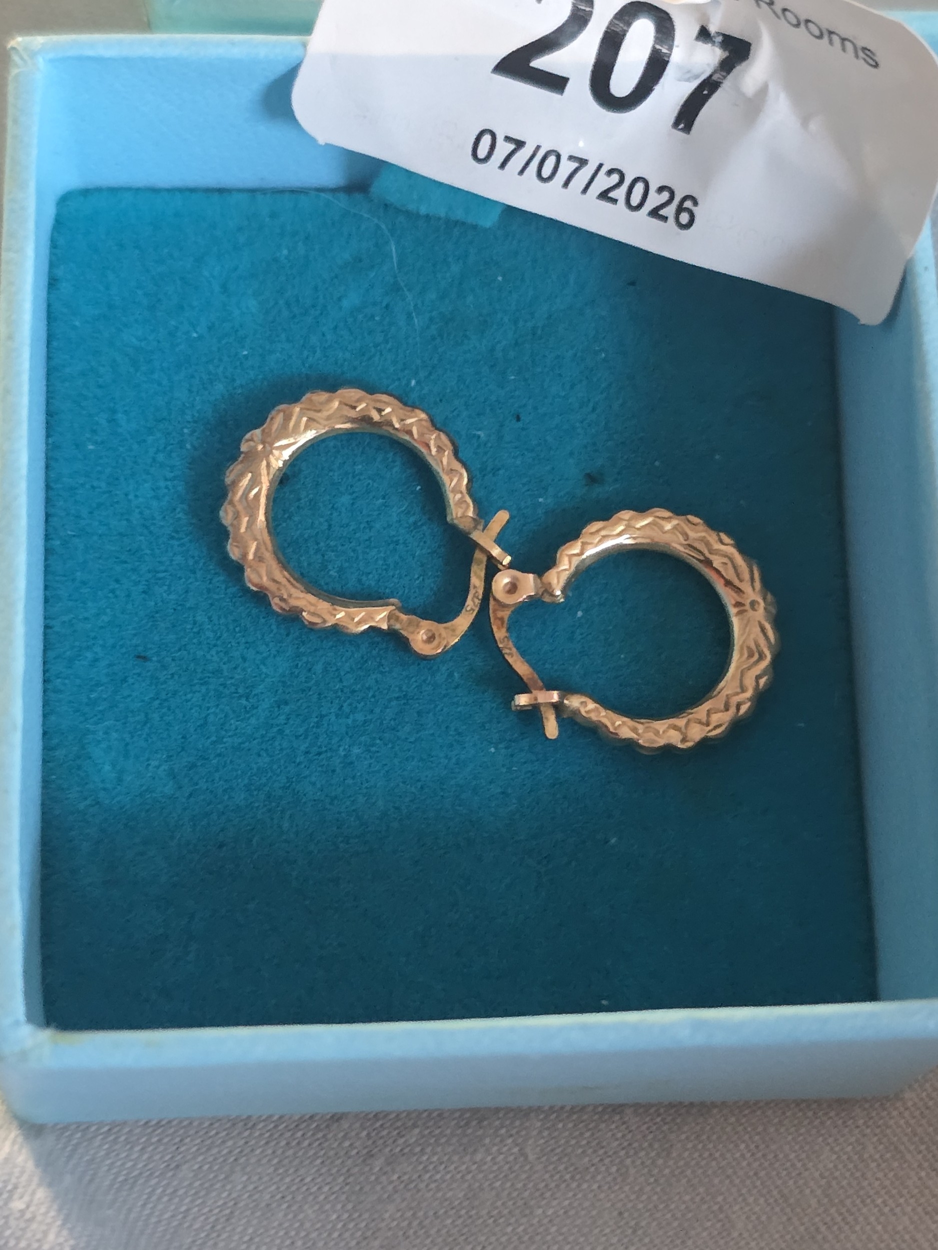 Lot 207