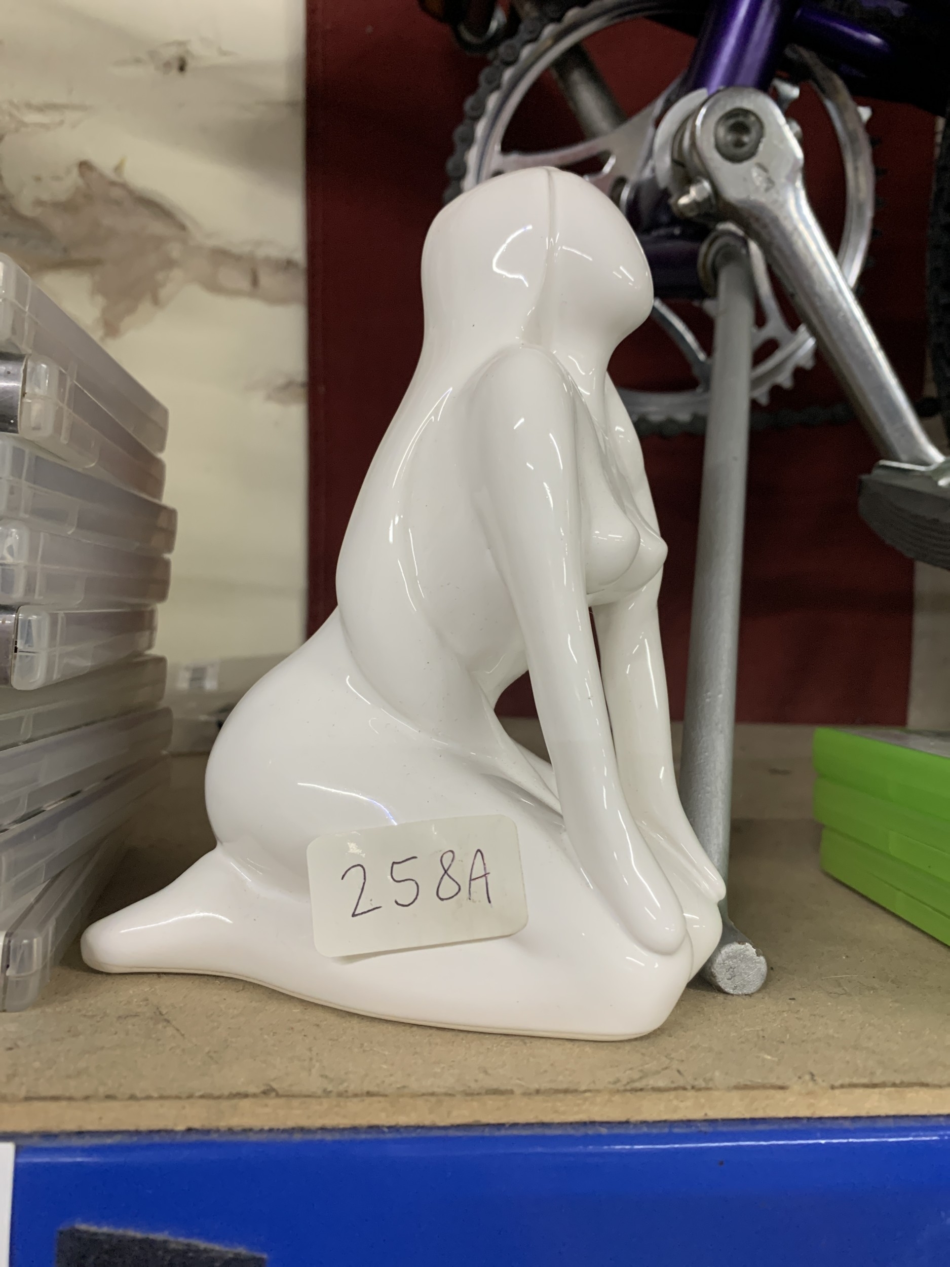 Lot 258a