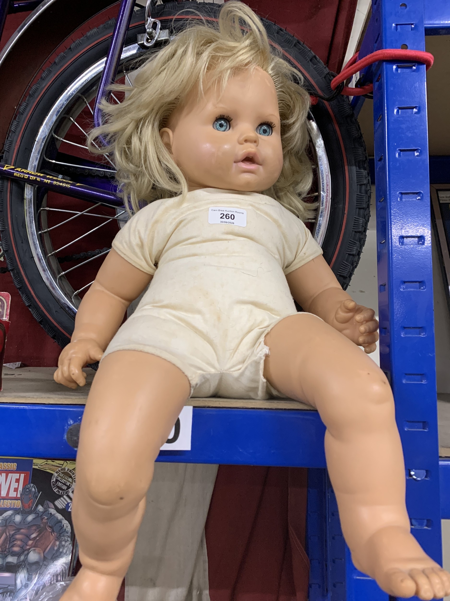 Lot 260