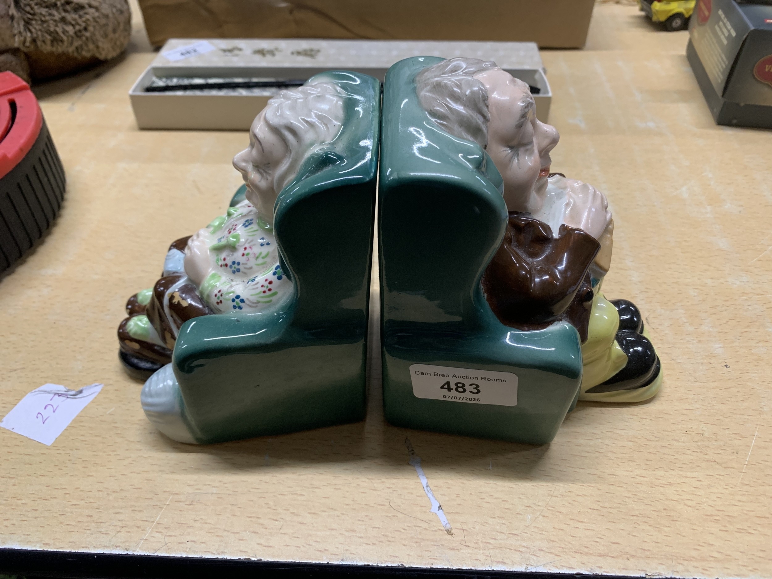 Lot 483