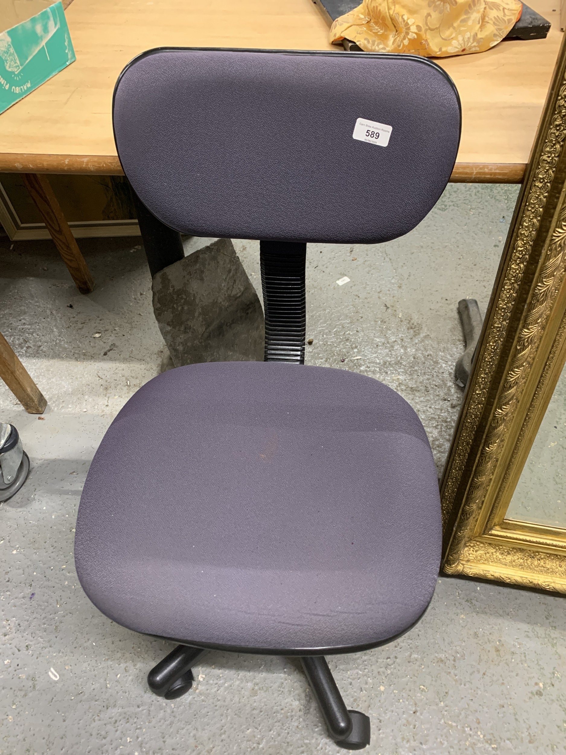 Lot 589