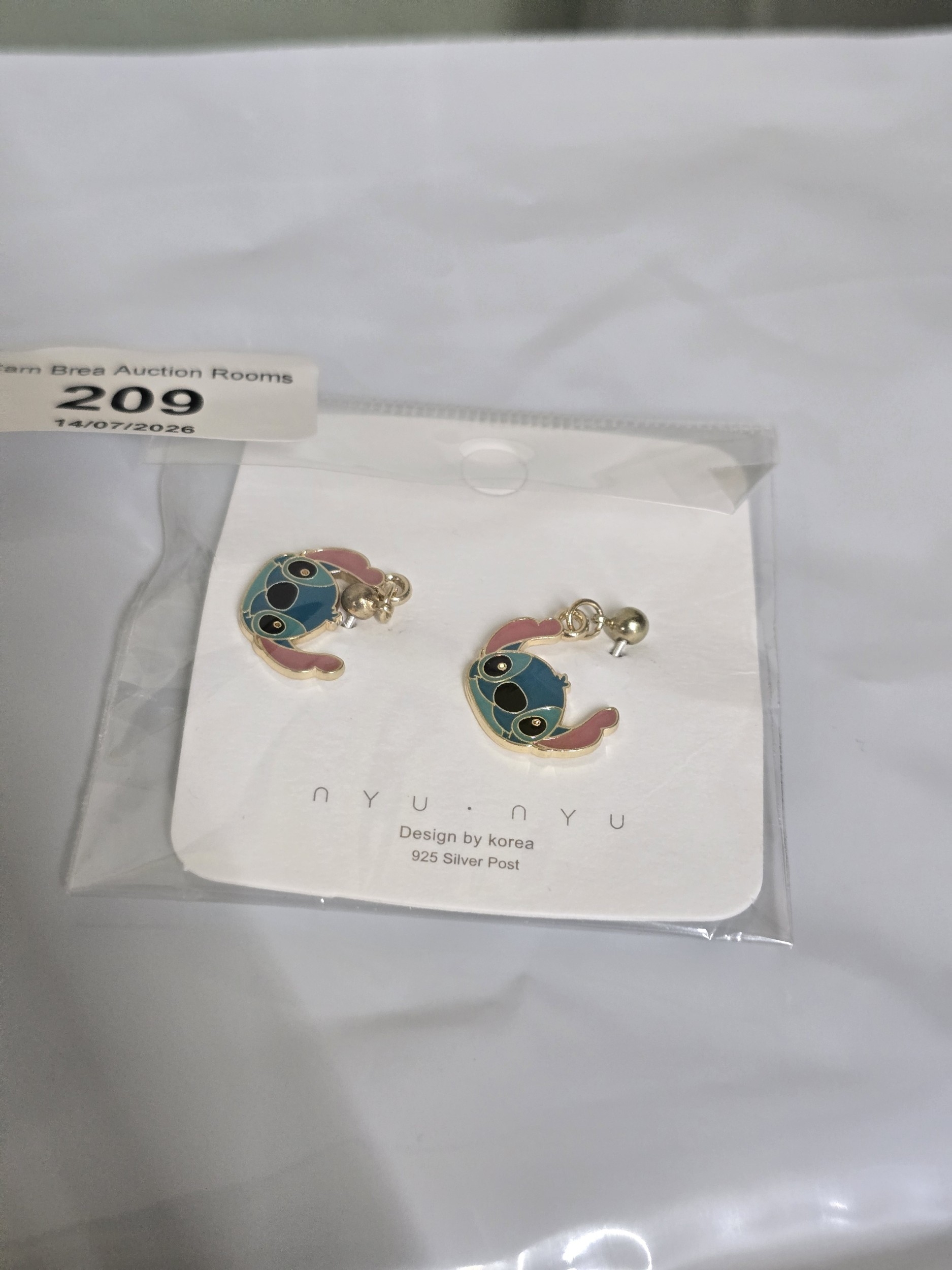 Lot 209