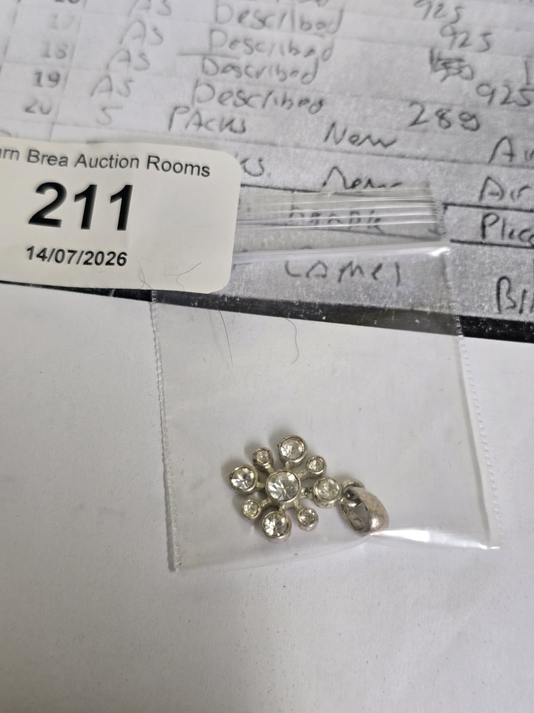 Lot 211