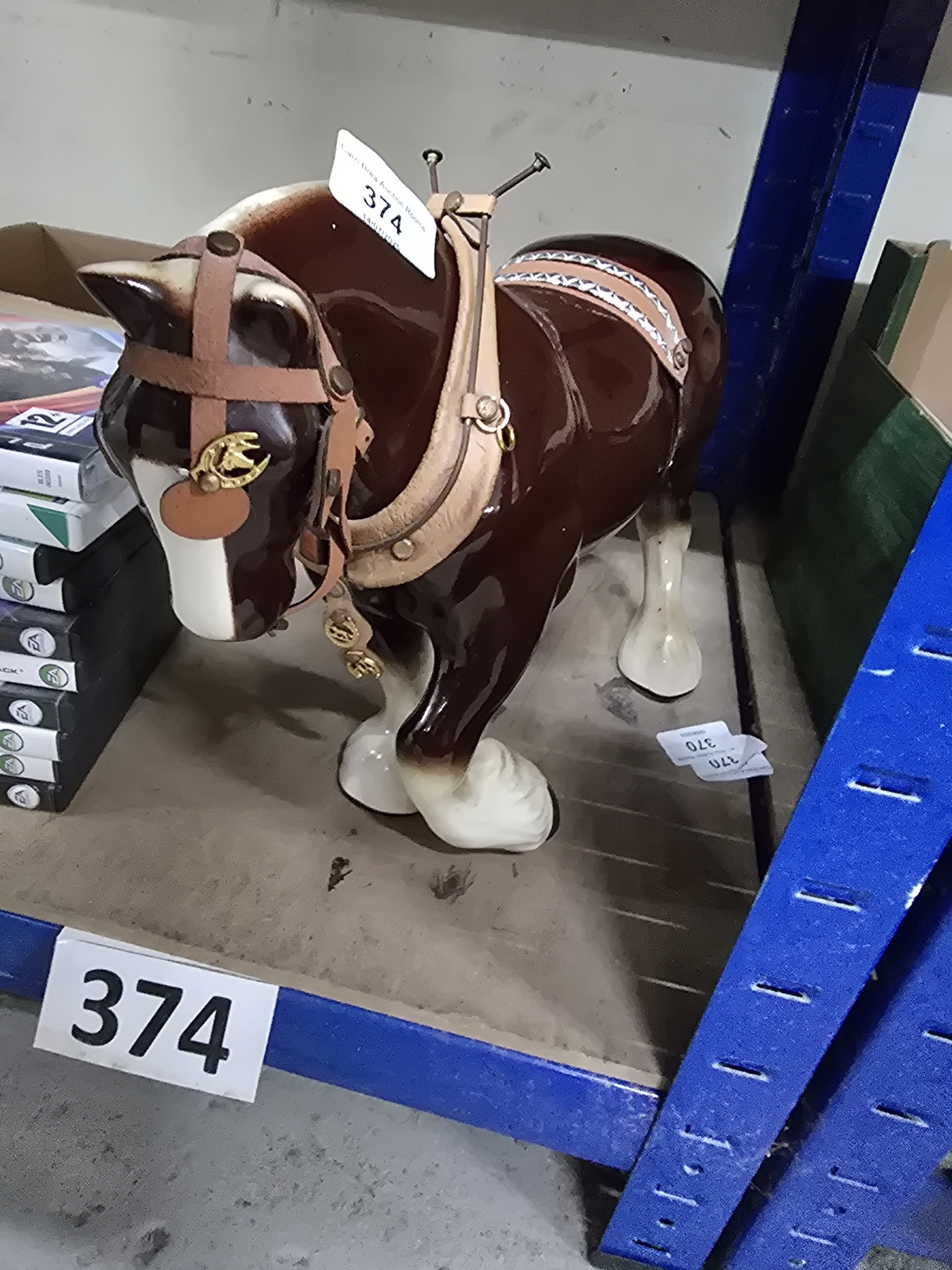 Lot 374