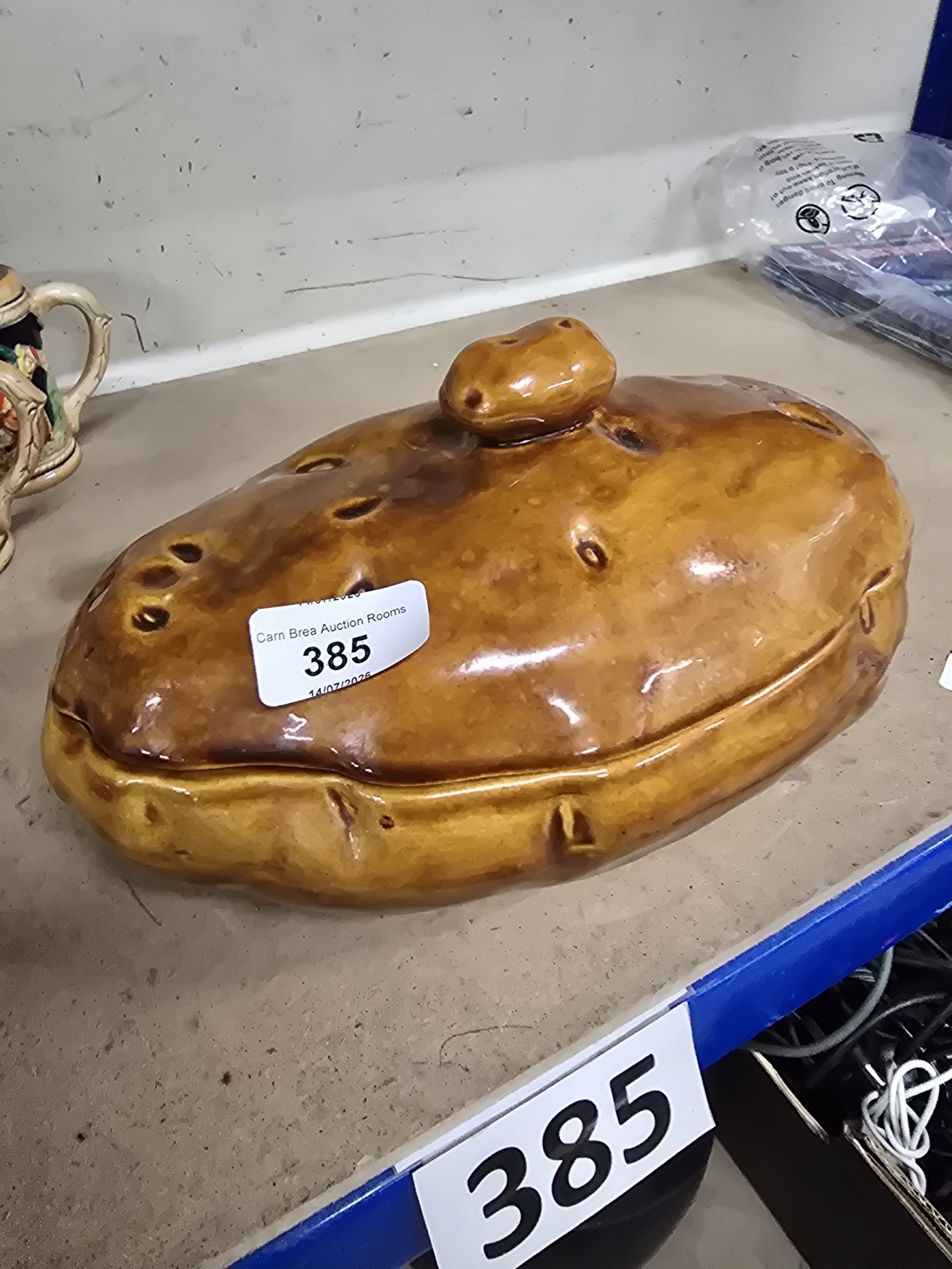 Lot 385