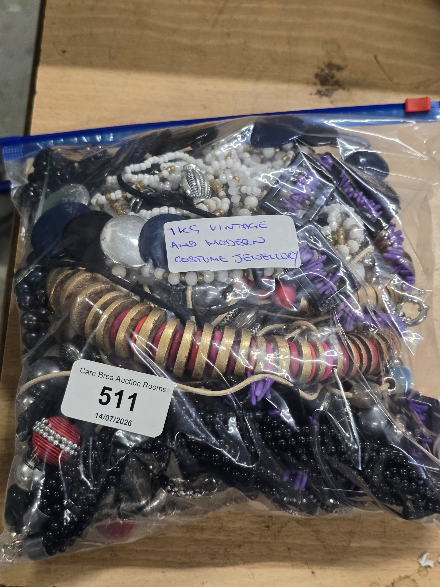 Lot 511