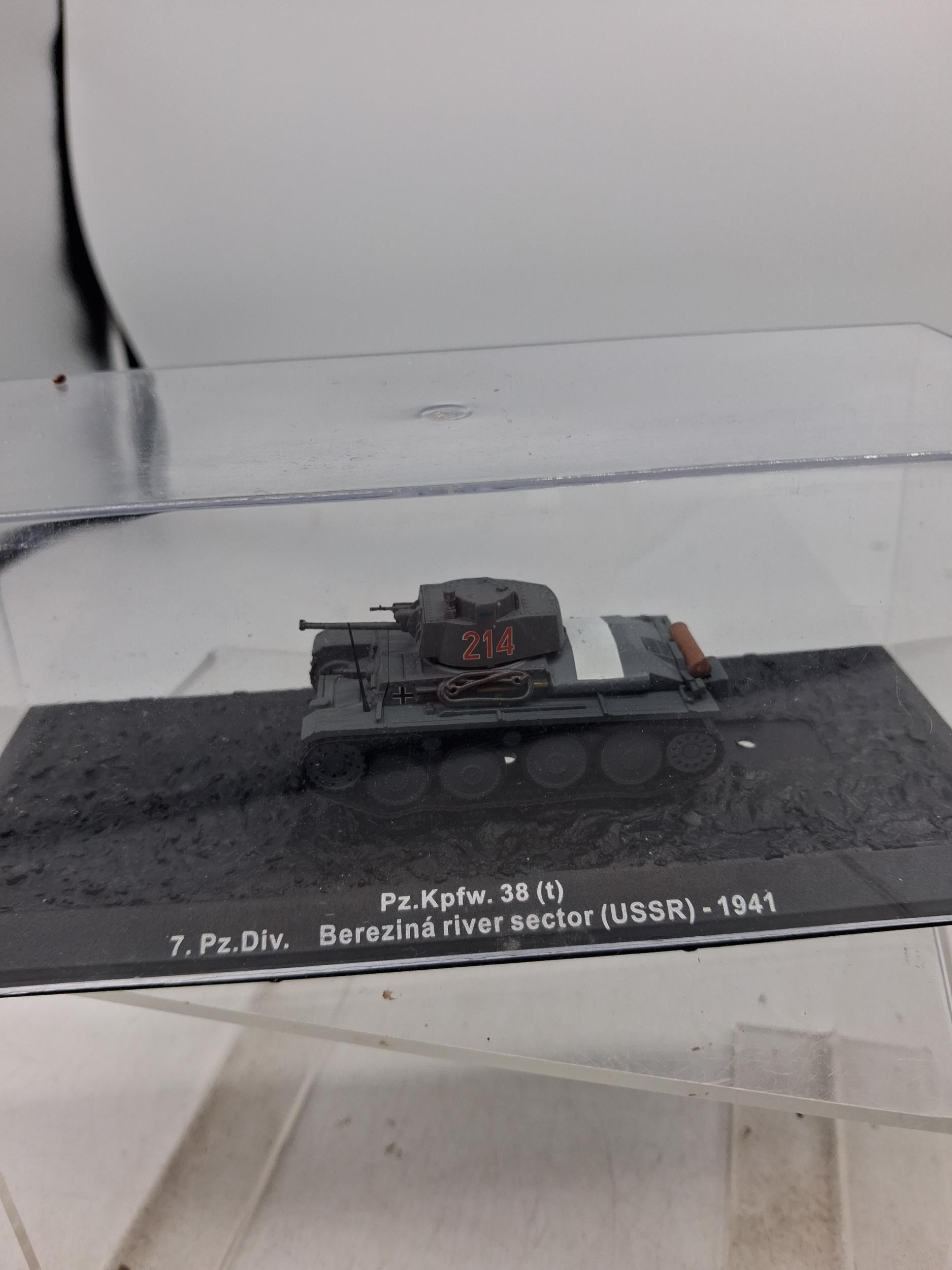 Lot 328