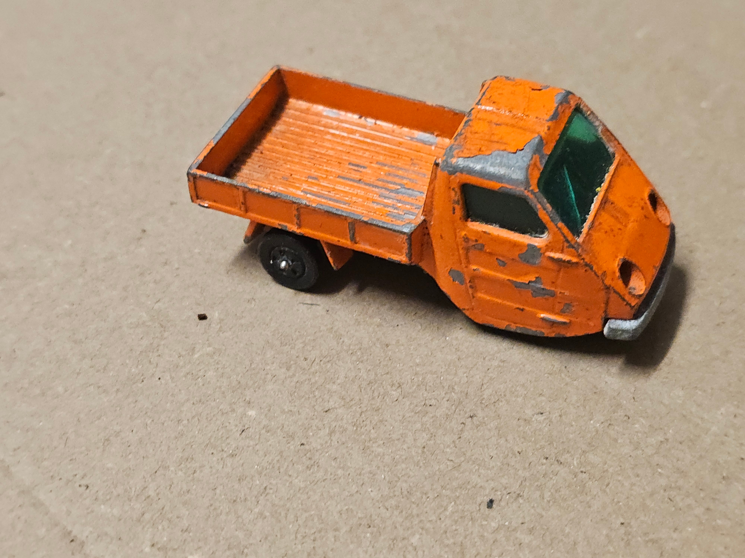 Lot 608