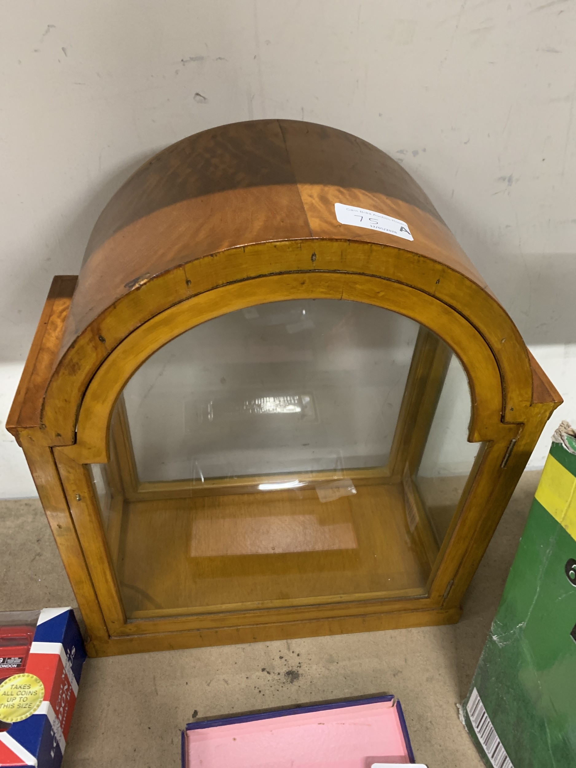 Lot 75a
