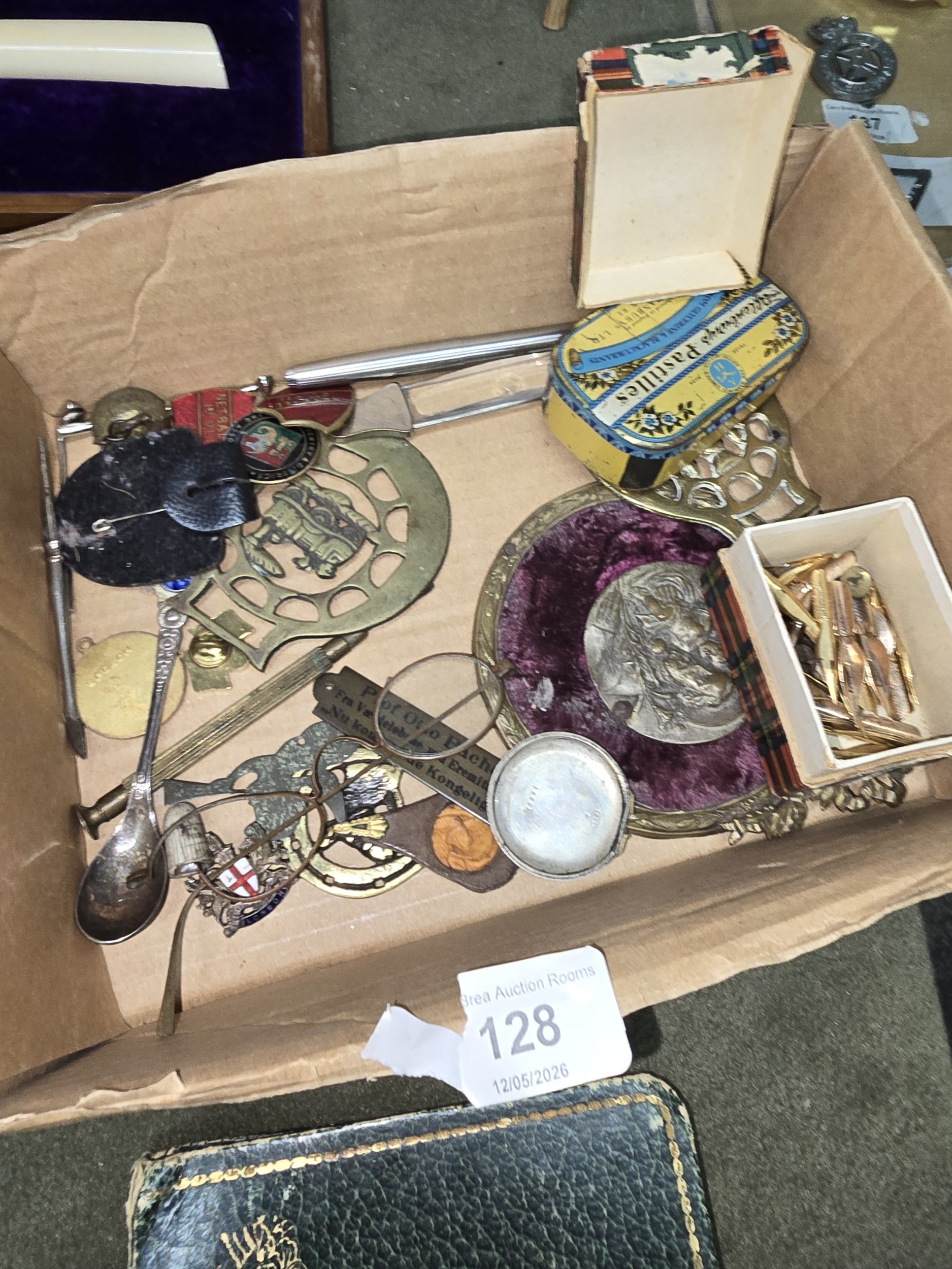 Lot 128