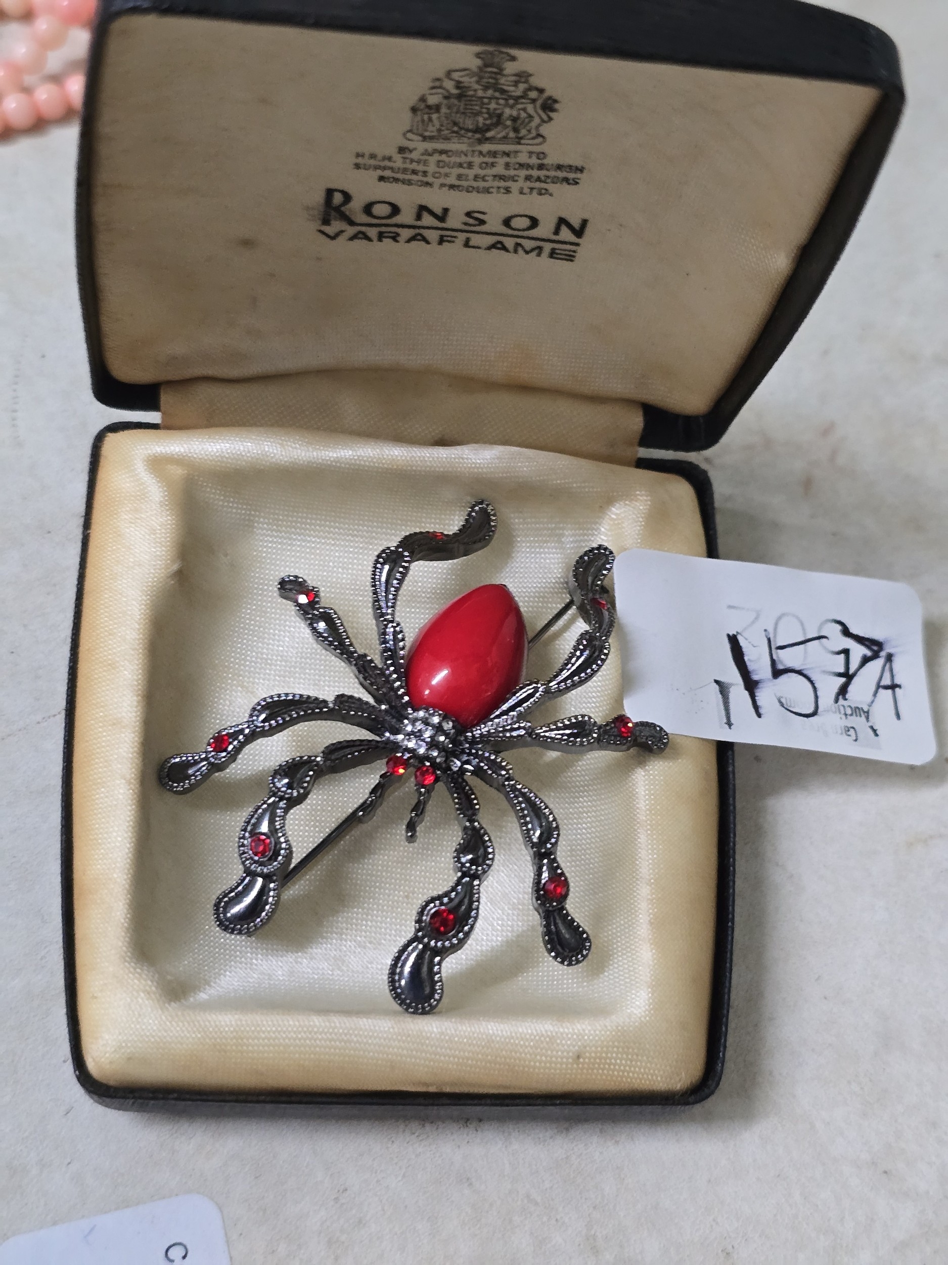 Lot 157a