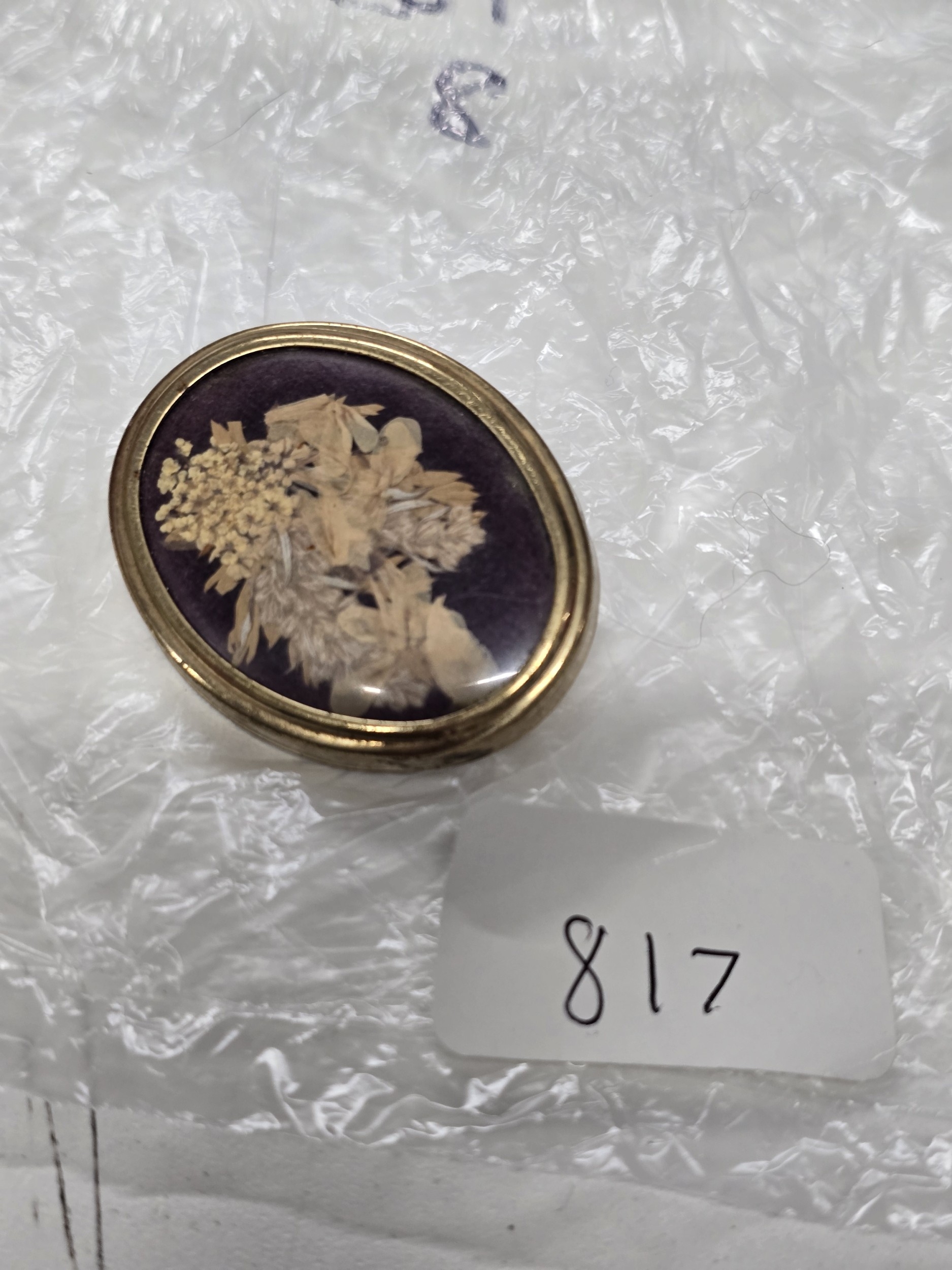 Lot 211