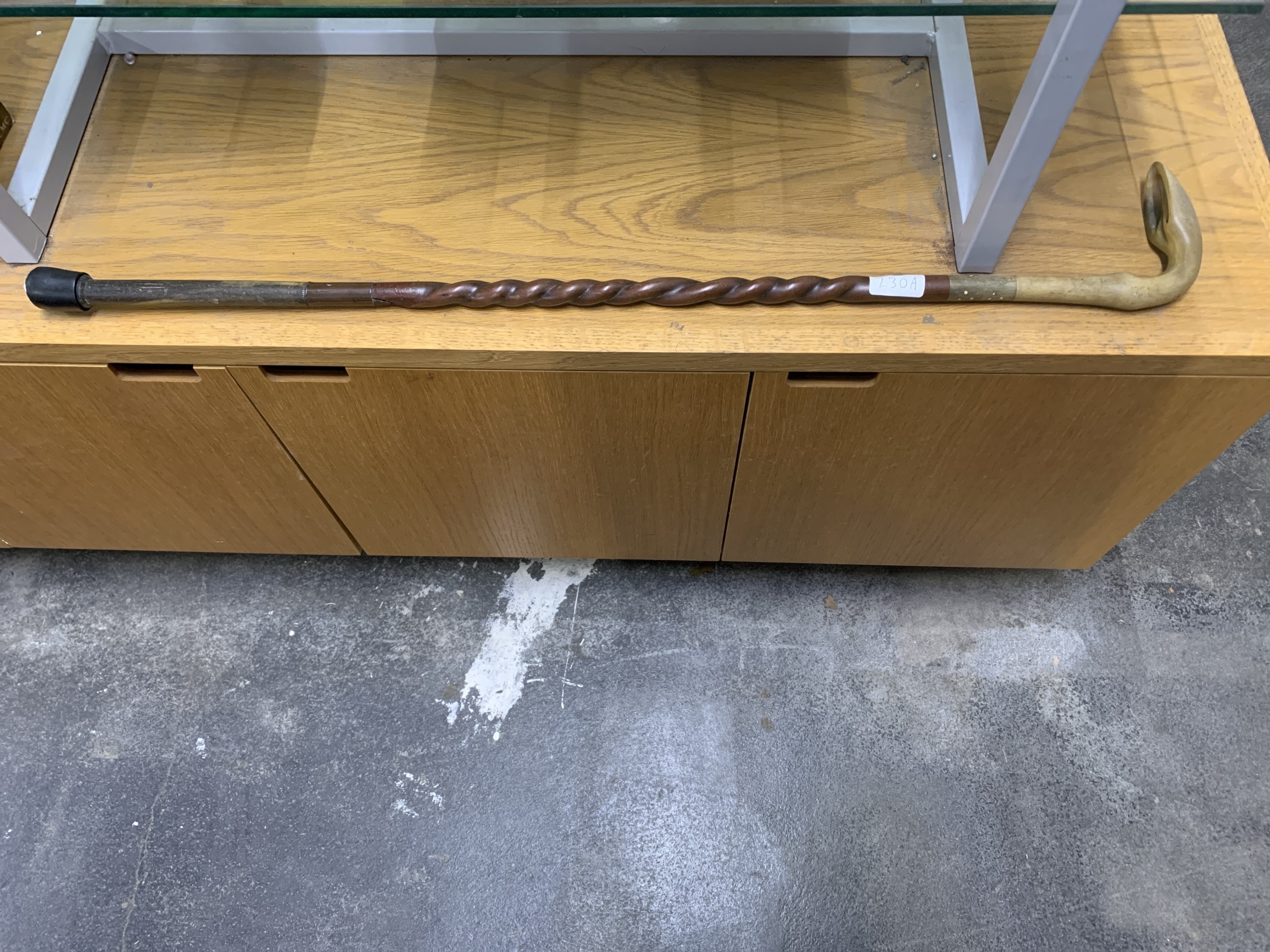 Lot 230a