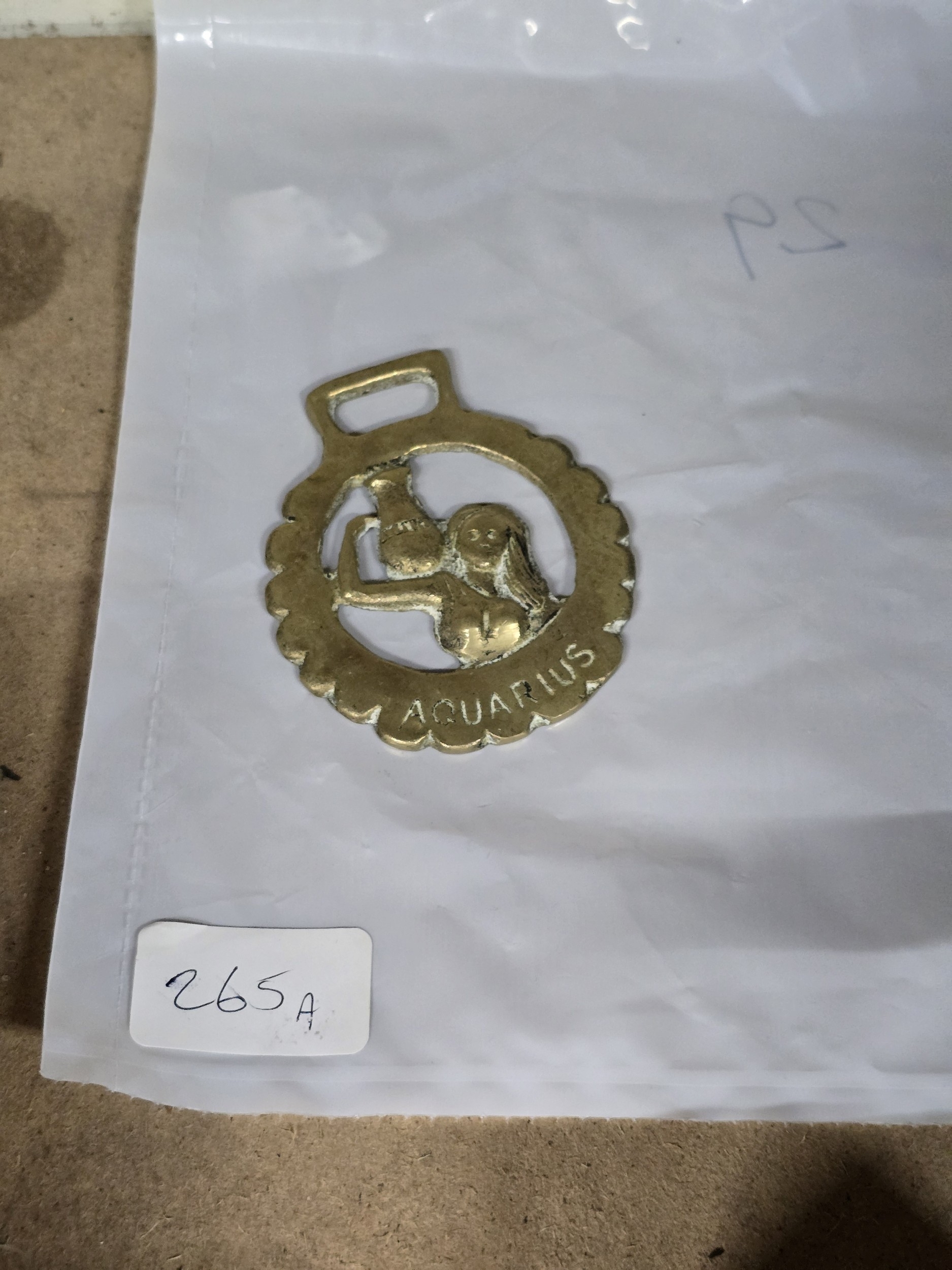 Lot 265a