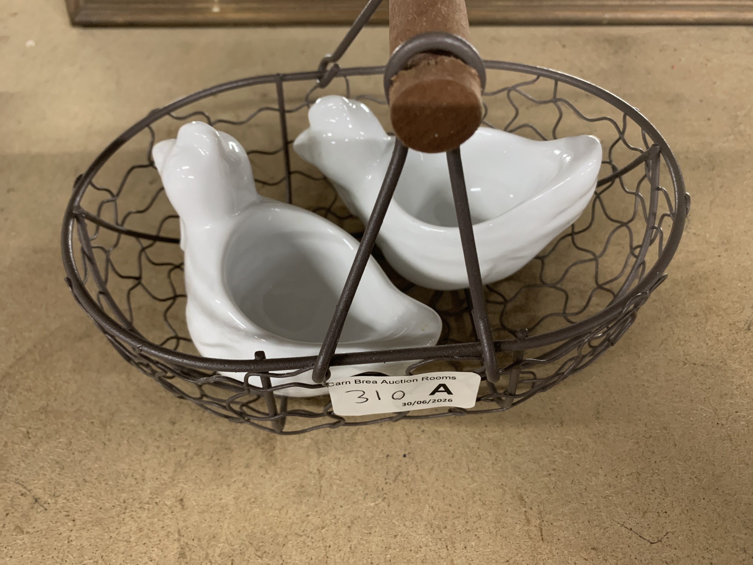 Lot 310a