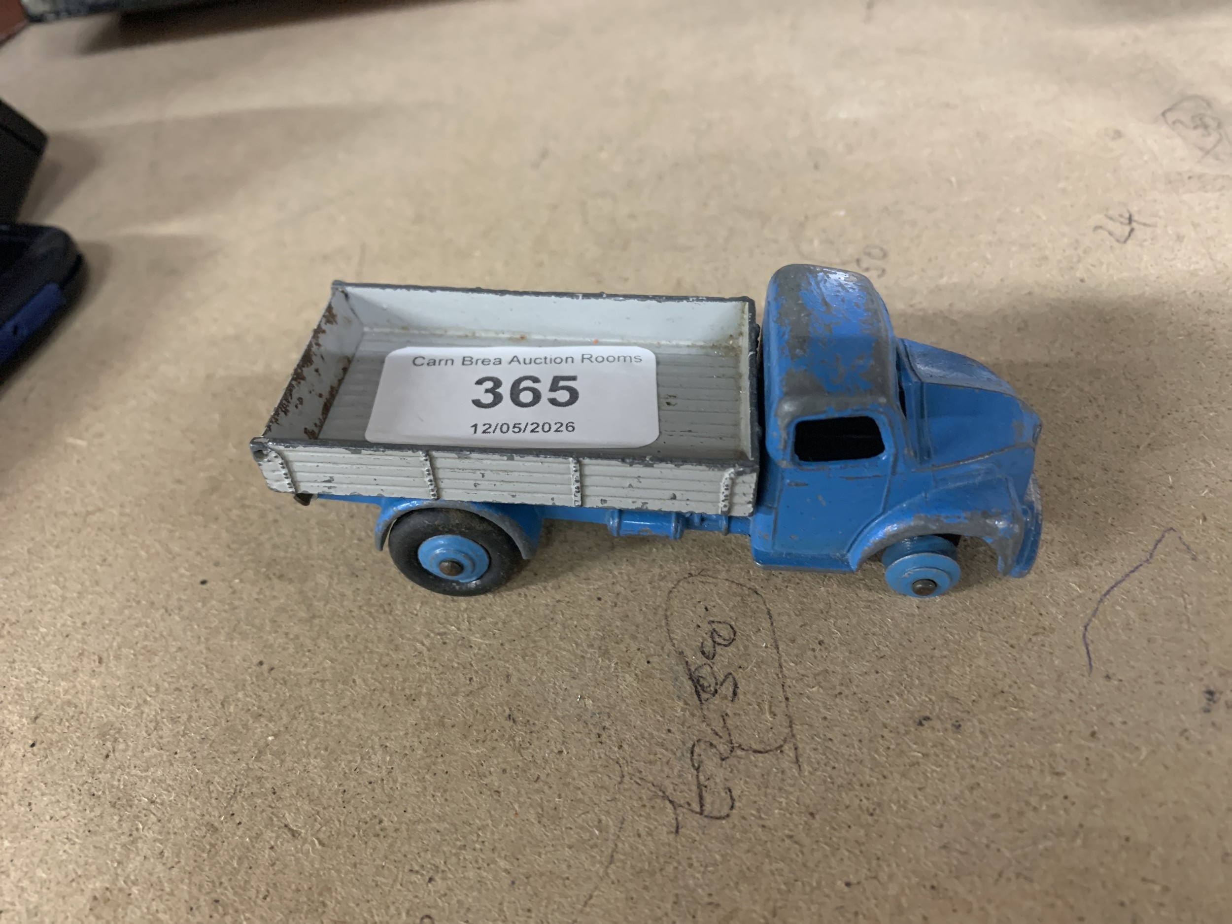 Lot 365