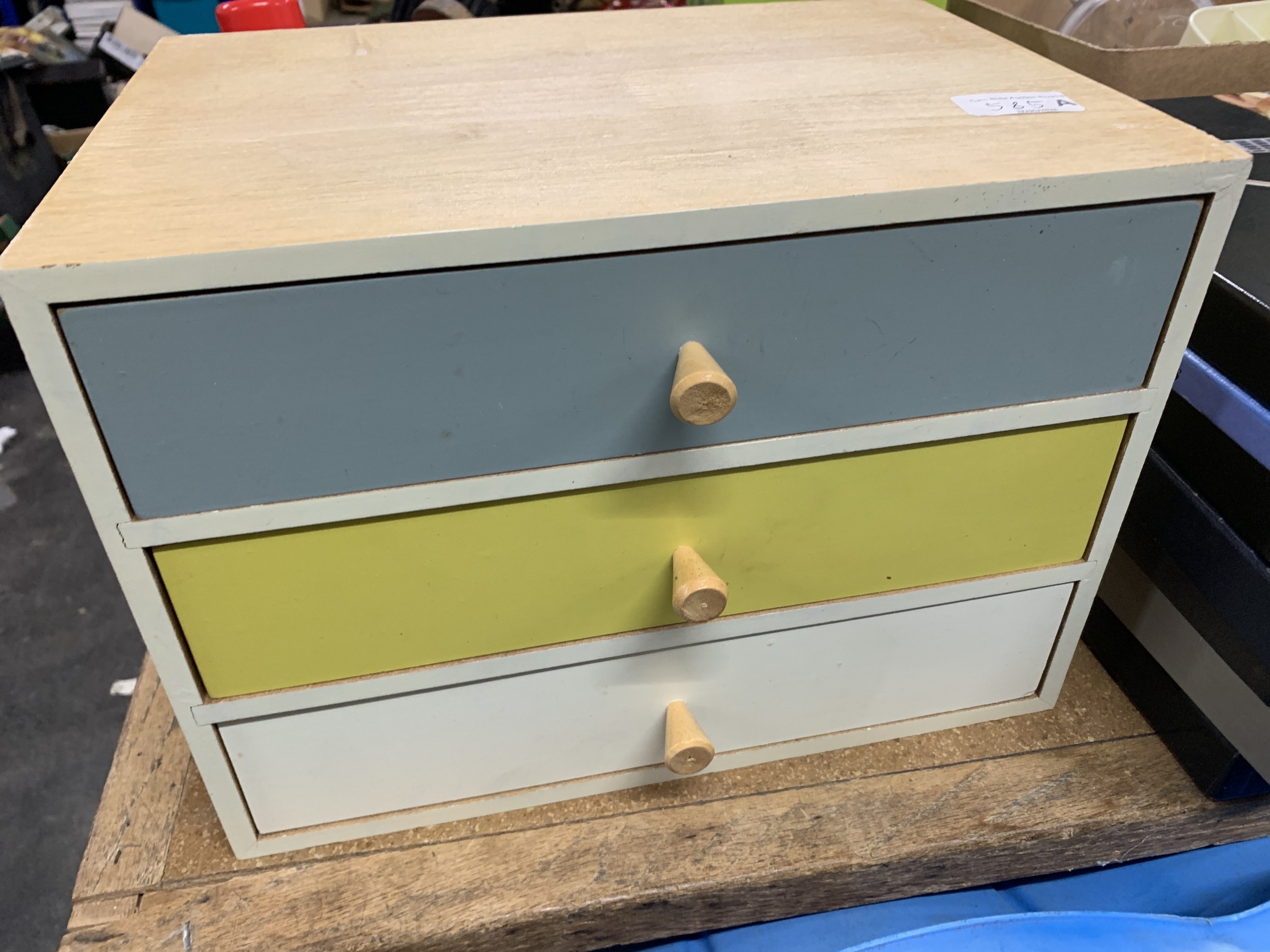 Lot 585a