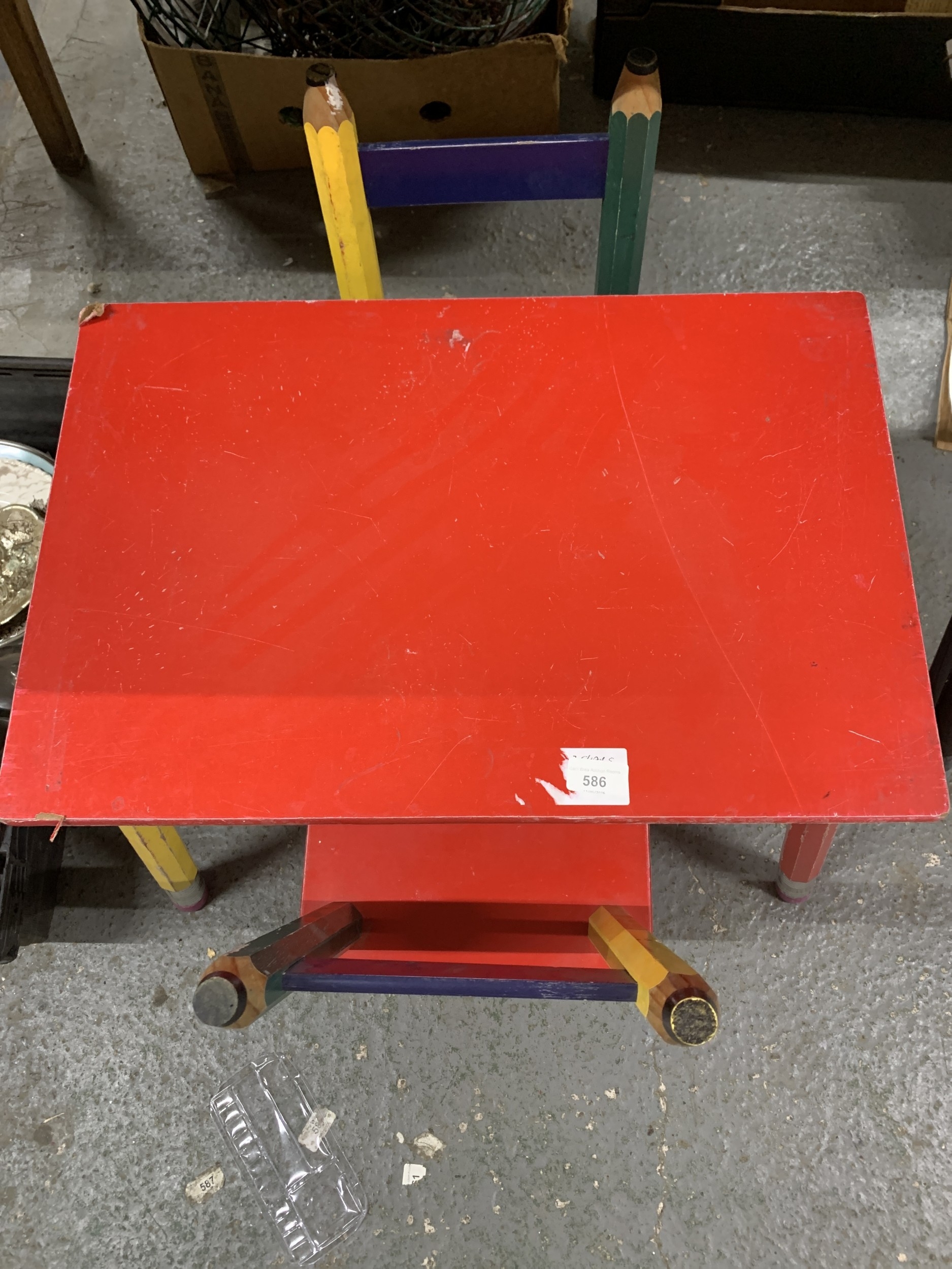Lot 586