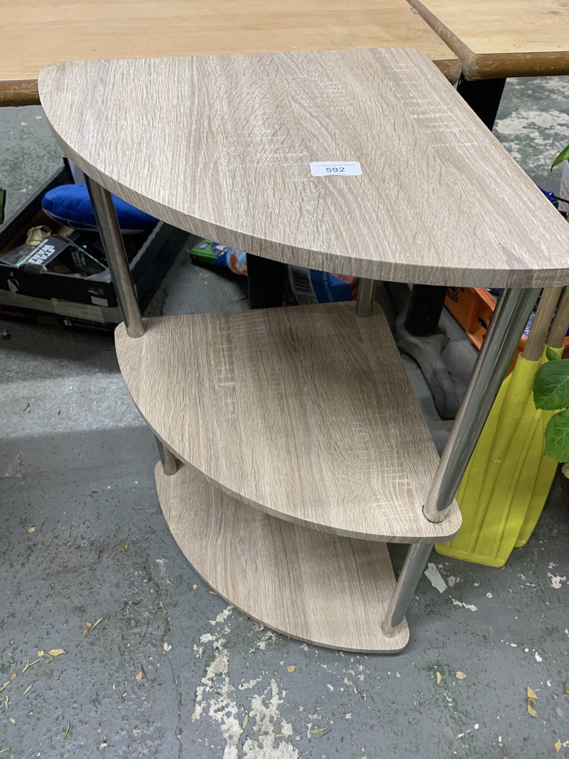 Lot 592