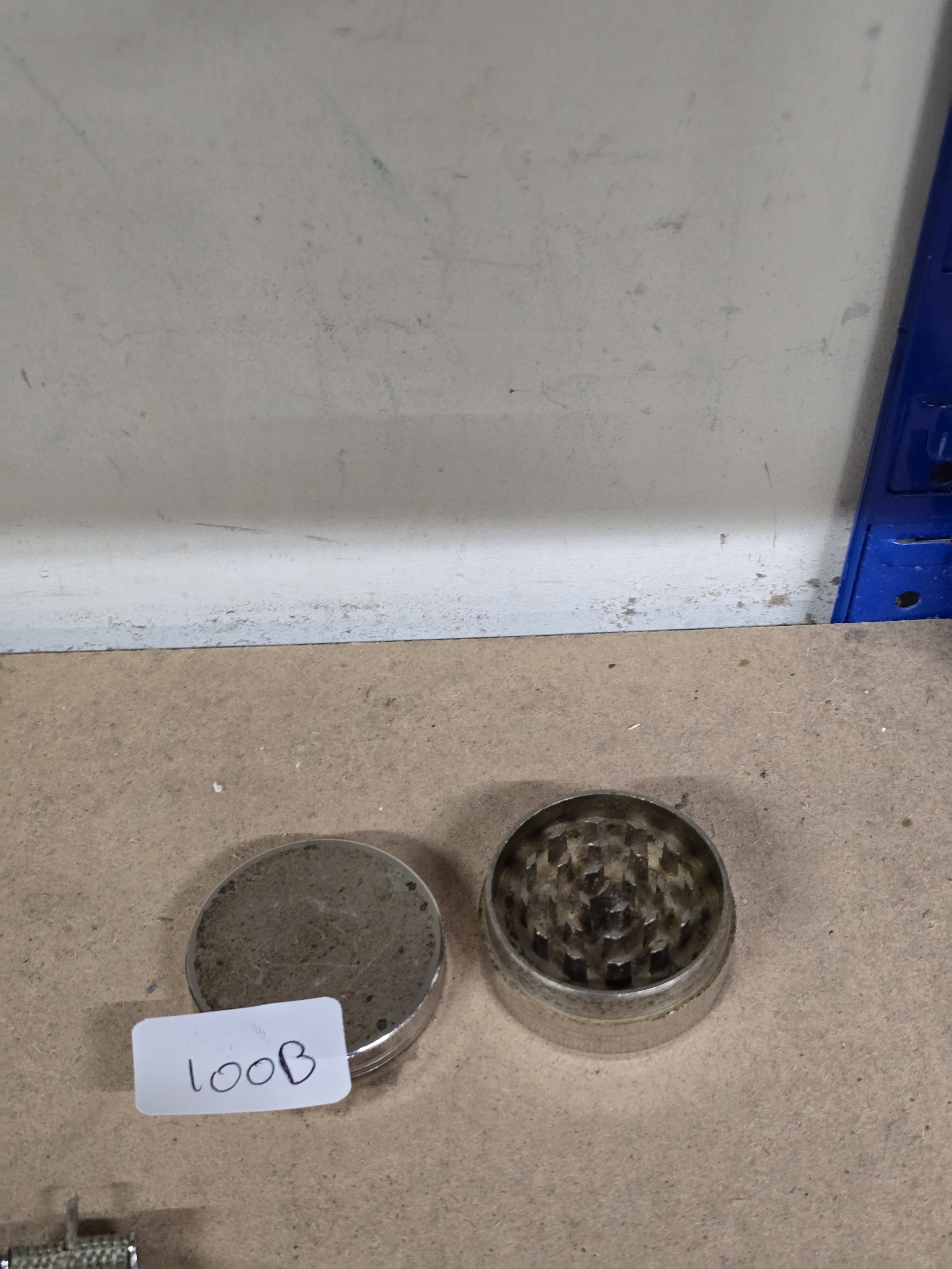 Lot 100b