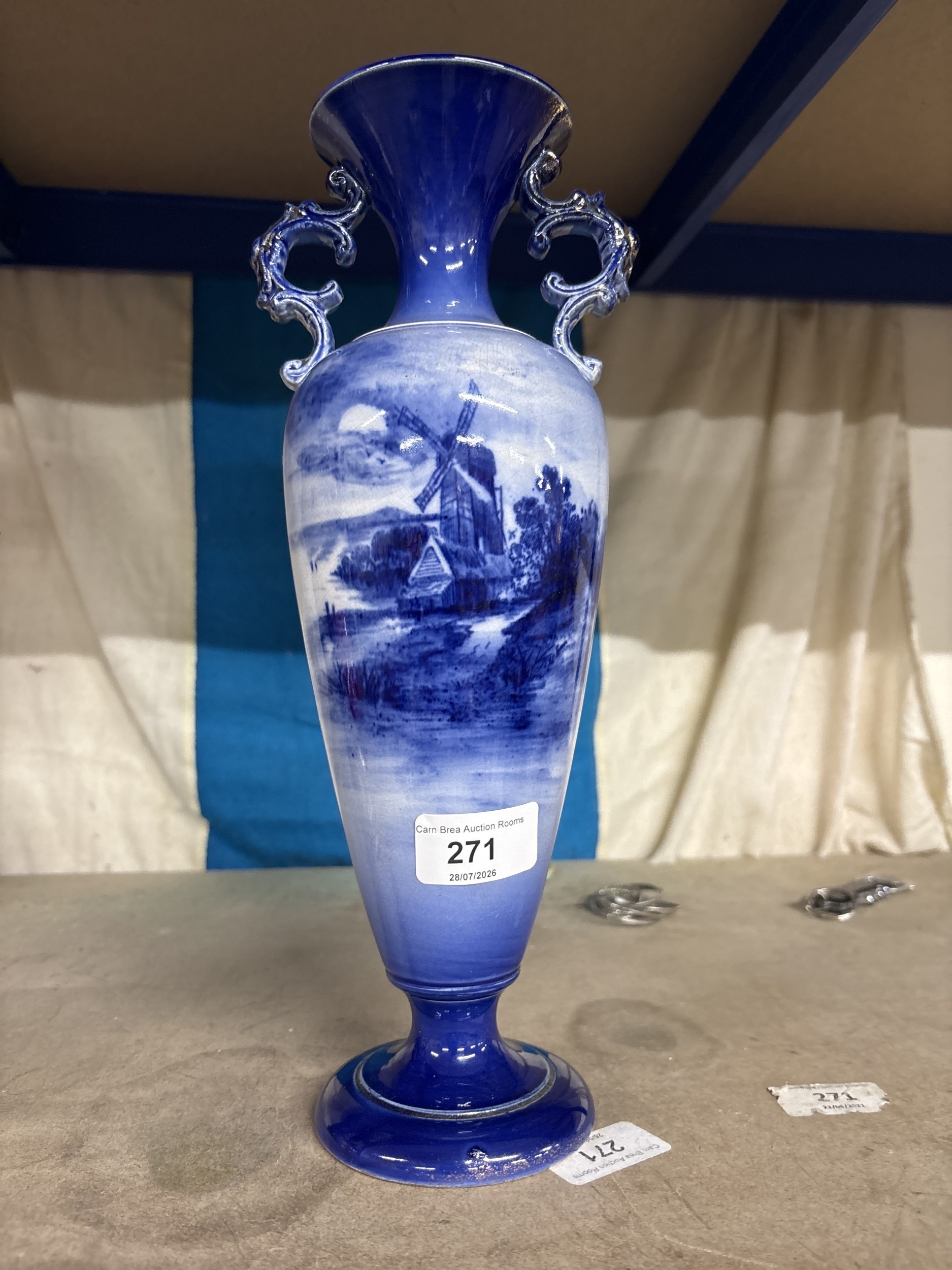 Lot 271