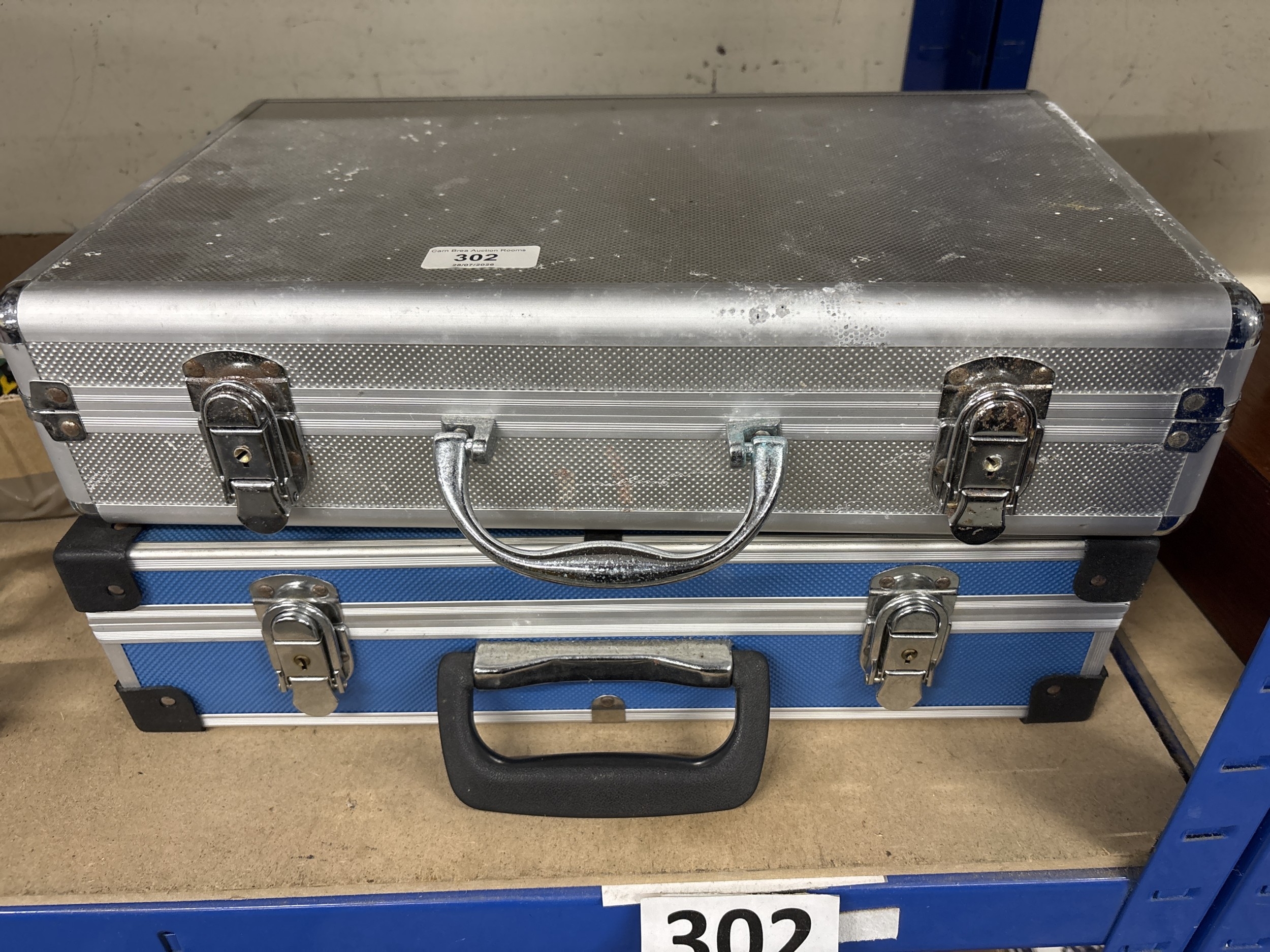 Lot 302