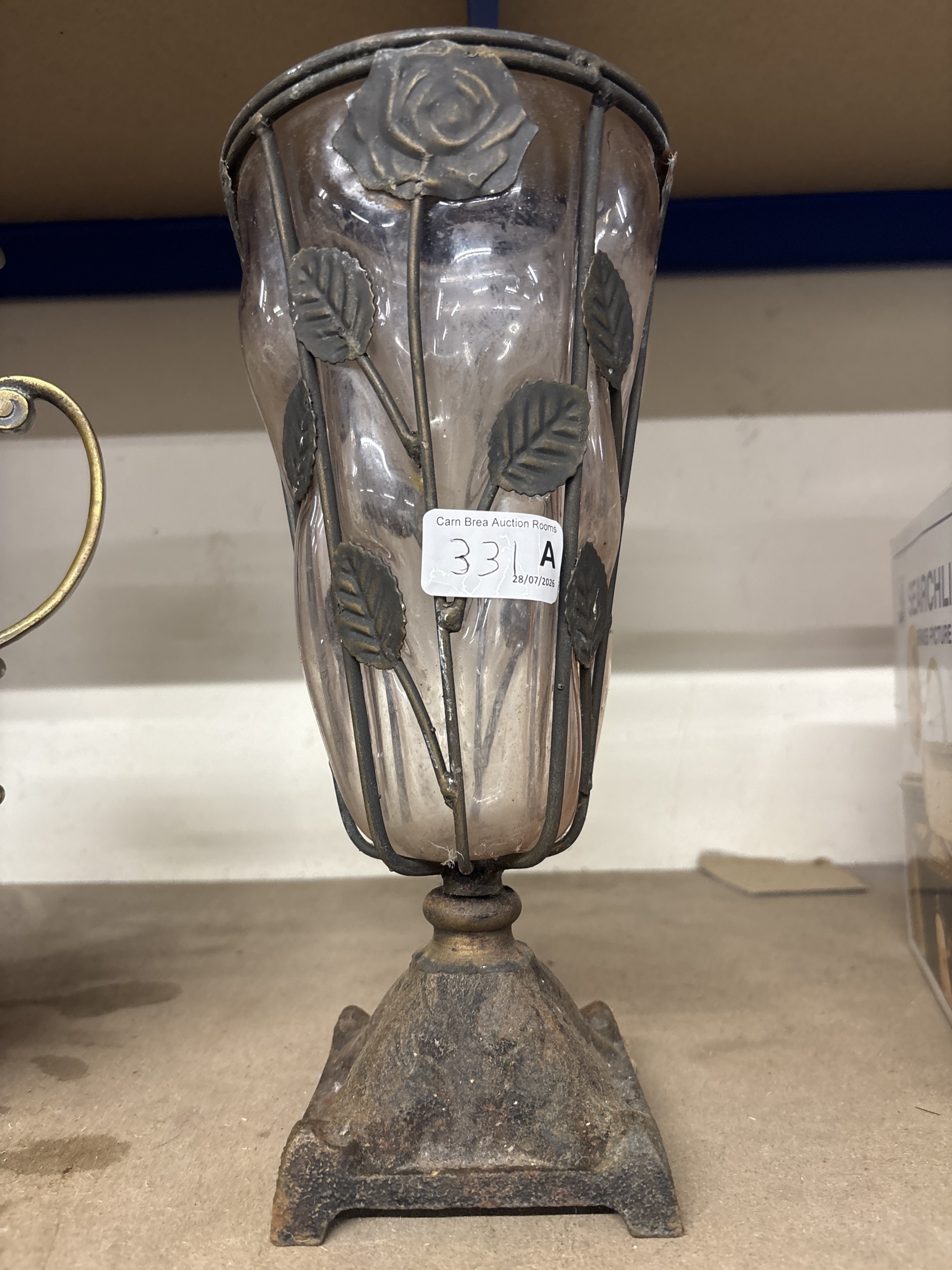 Lot 331a