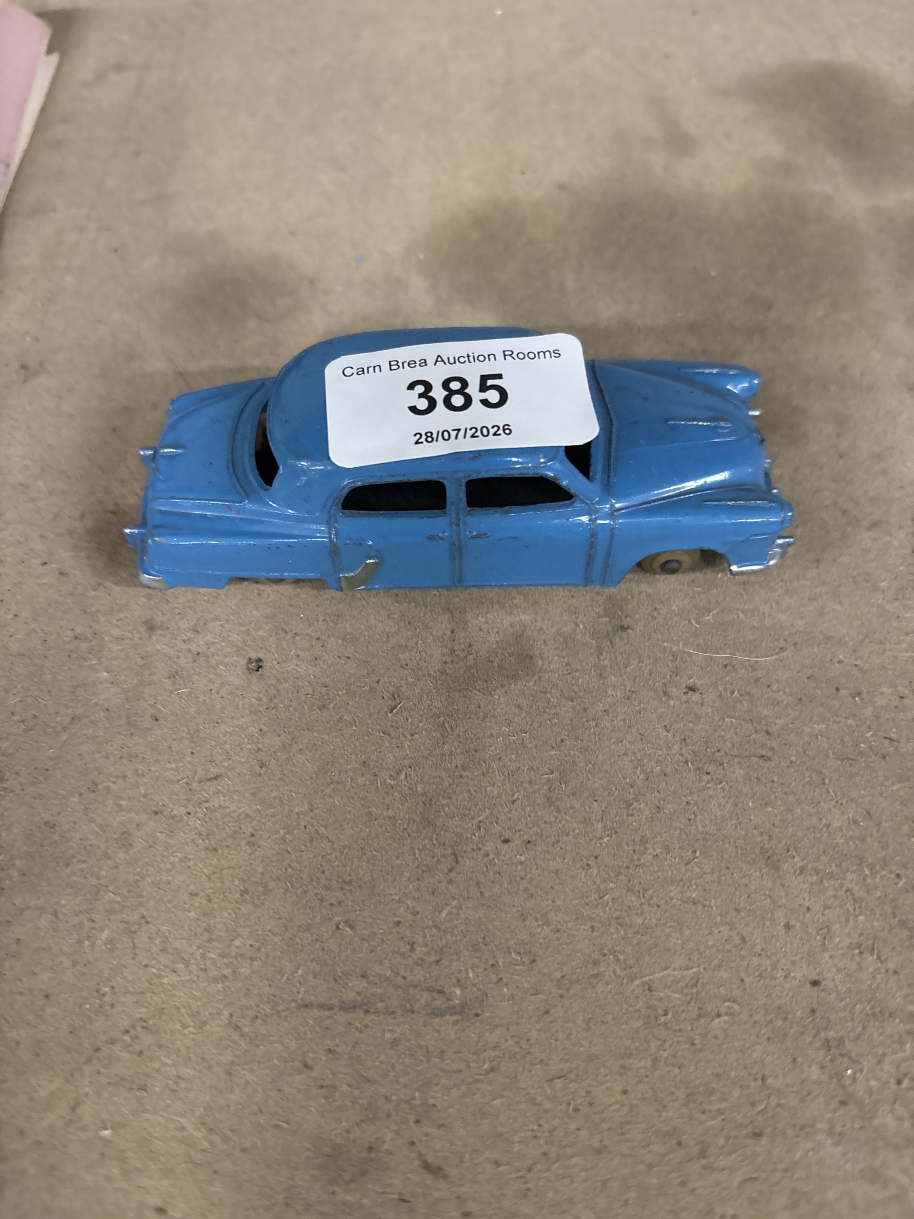 Lot 385
