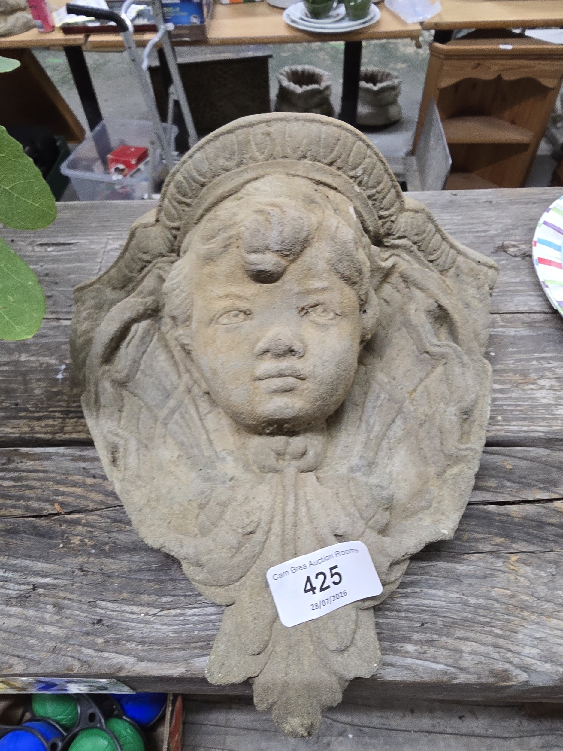 Lot 425