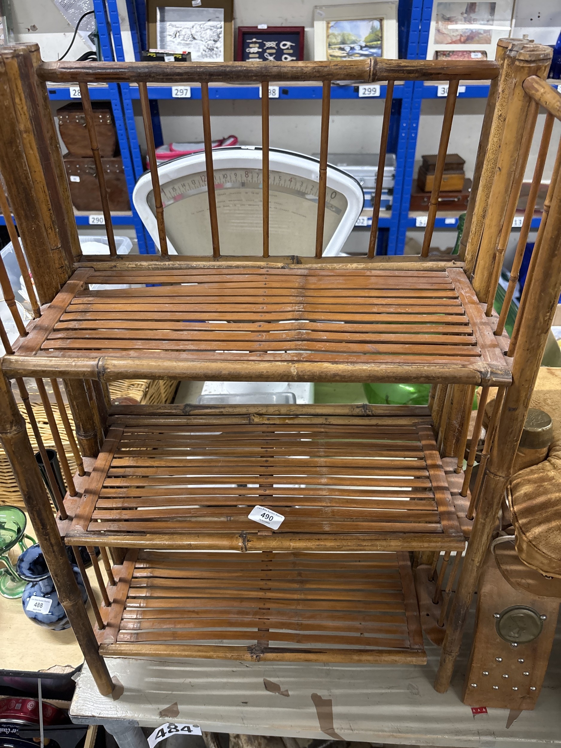 Lot 490