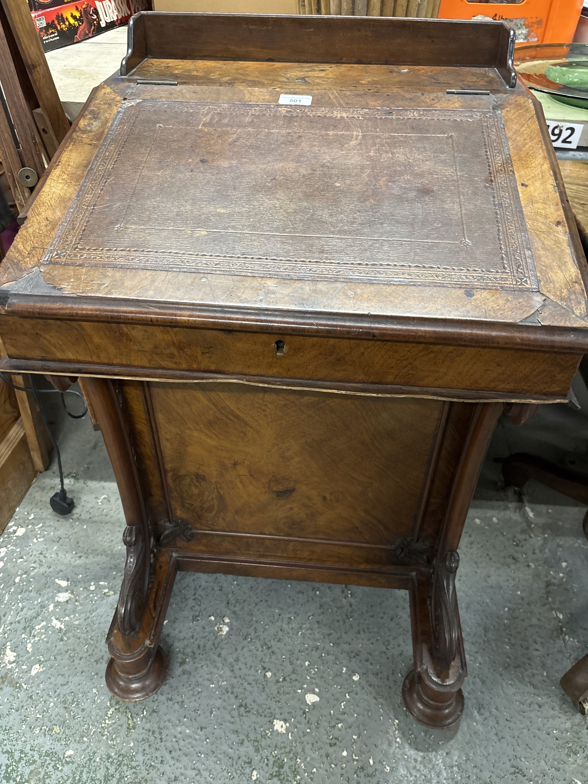 Lot 501