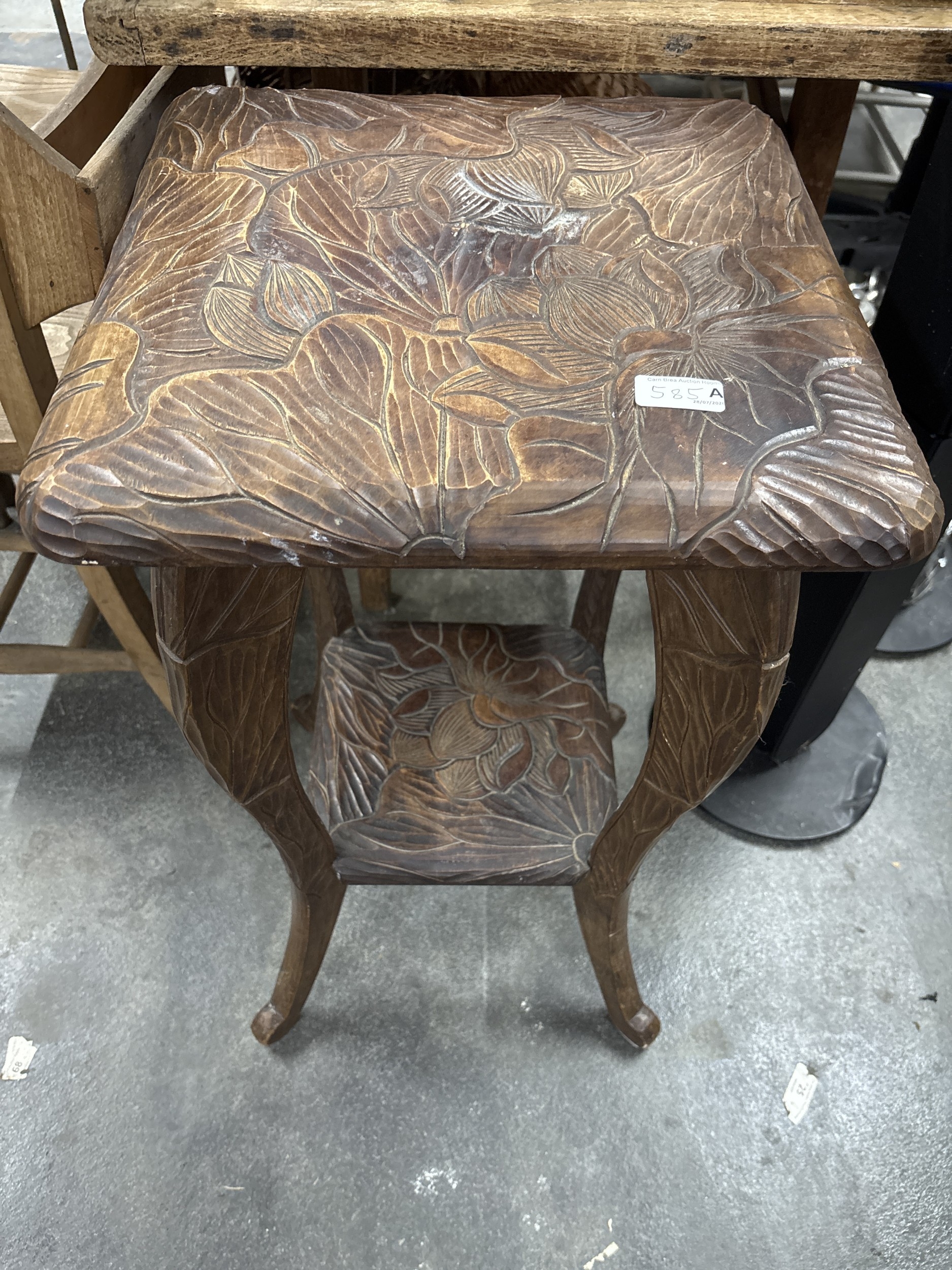 Lot 585a