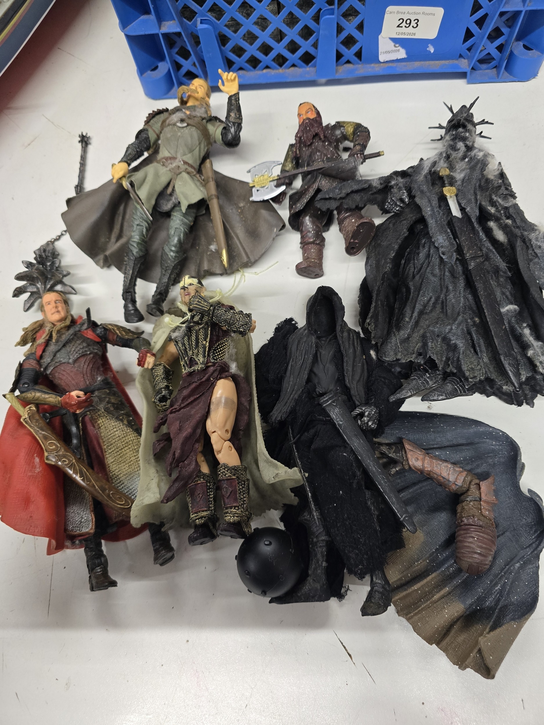 Lot 27