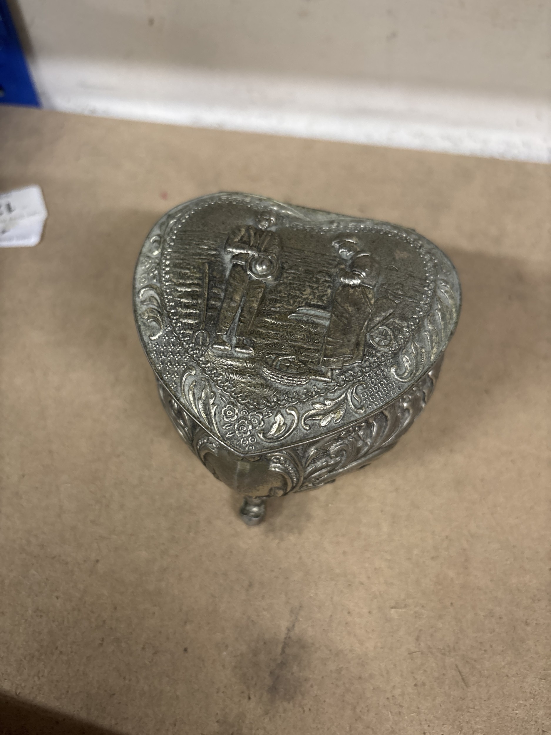 Lot 98a