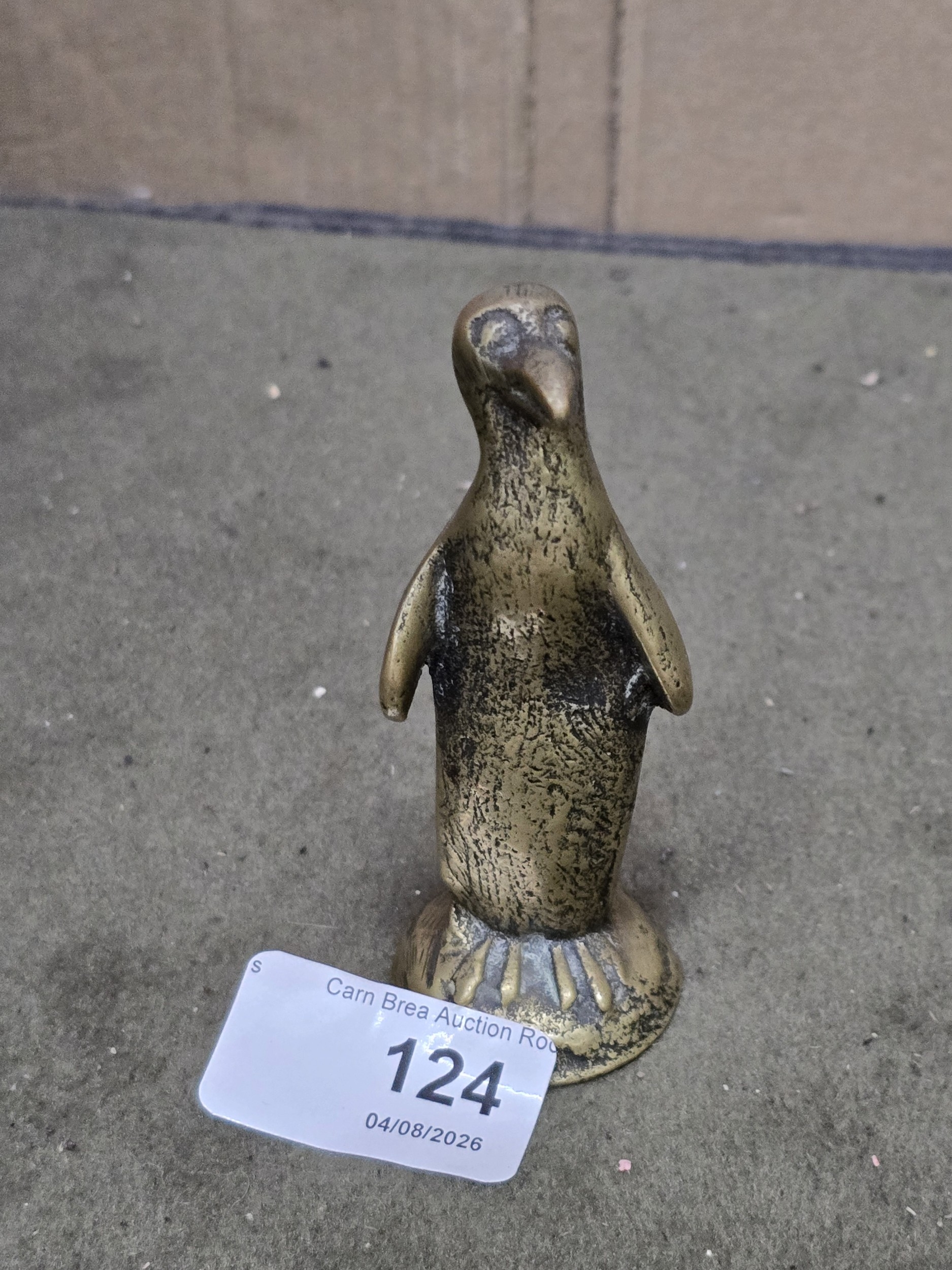 Lot 124