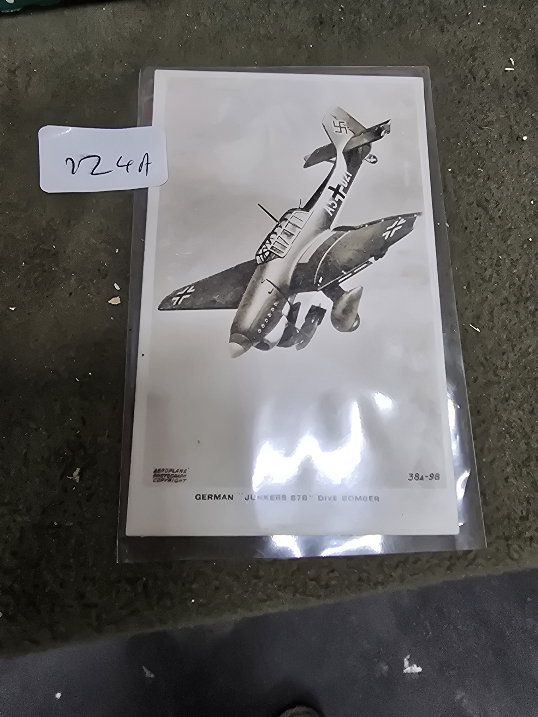 Lot 124a