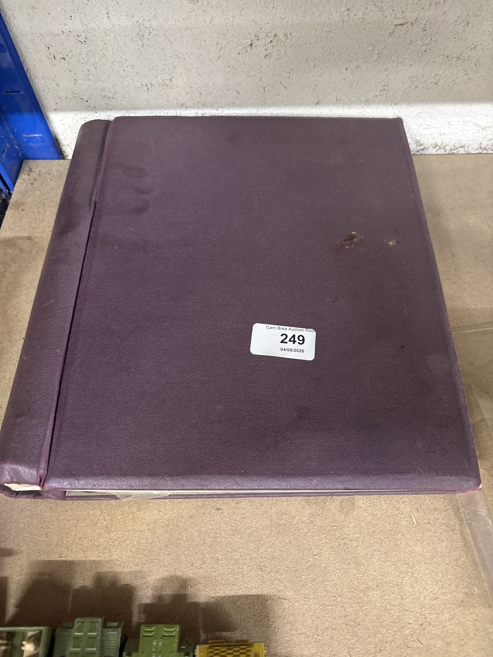 Lot 249