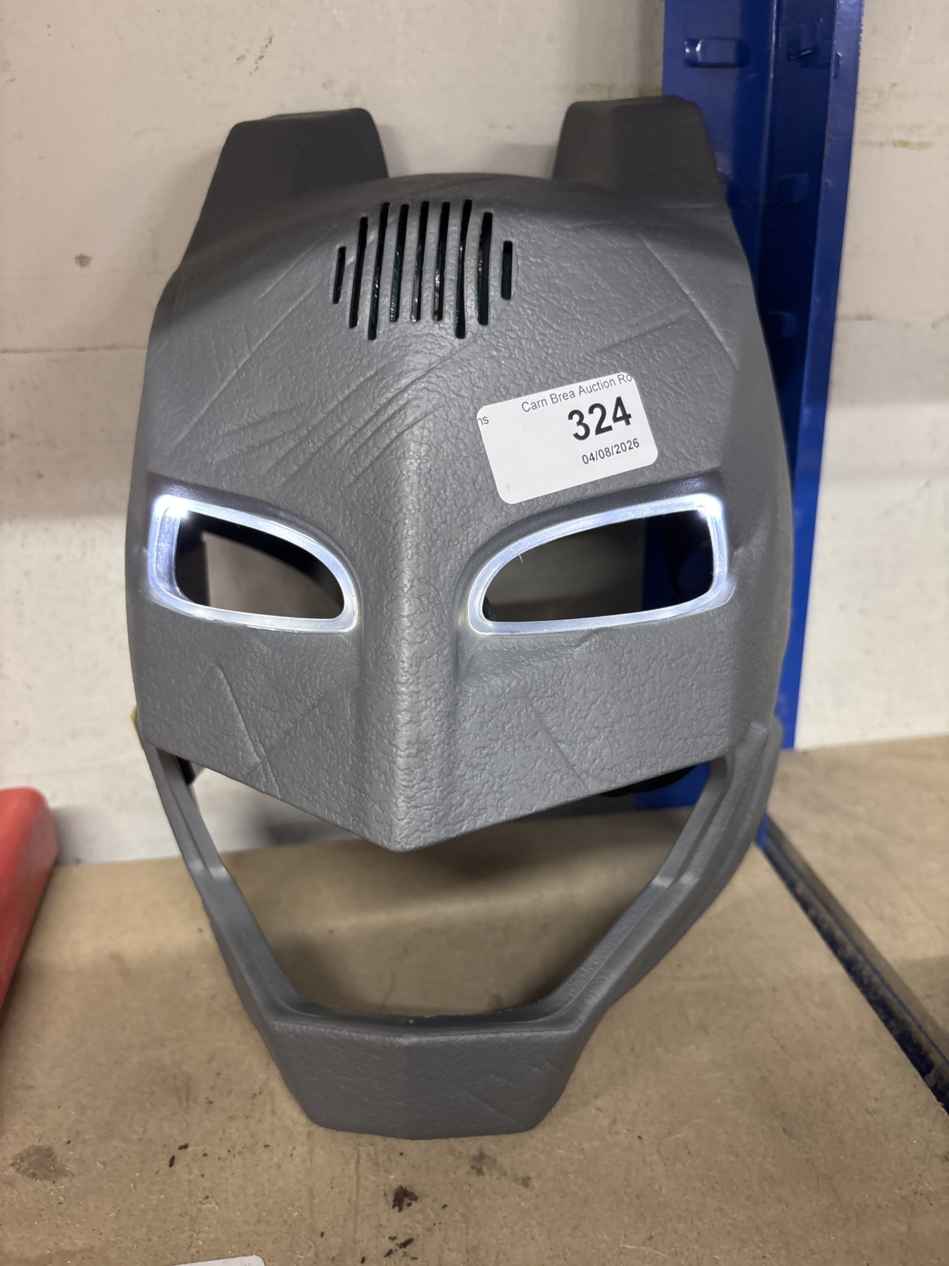 Lot 324
