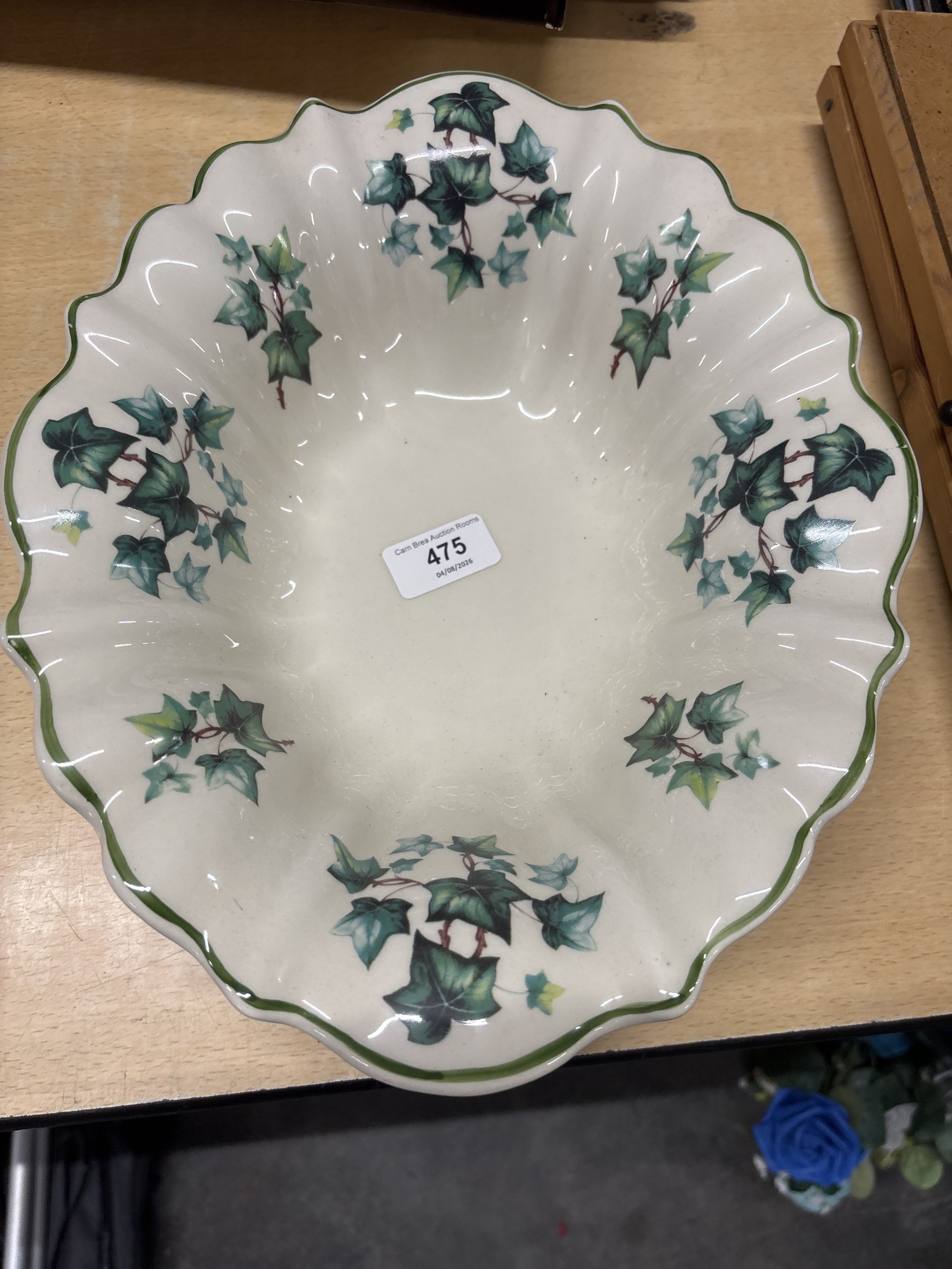 Lot 475