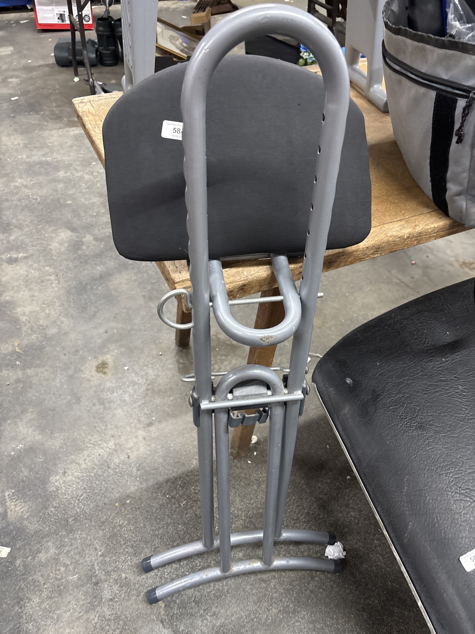 Lot 584