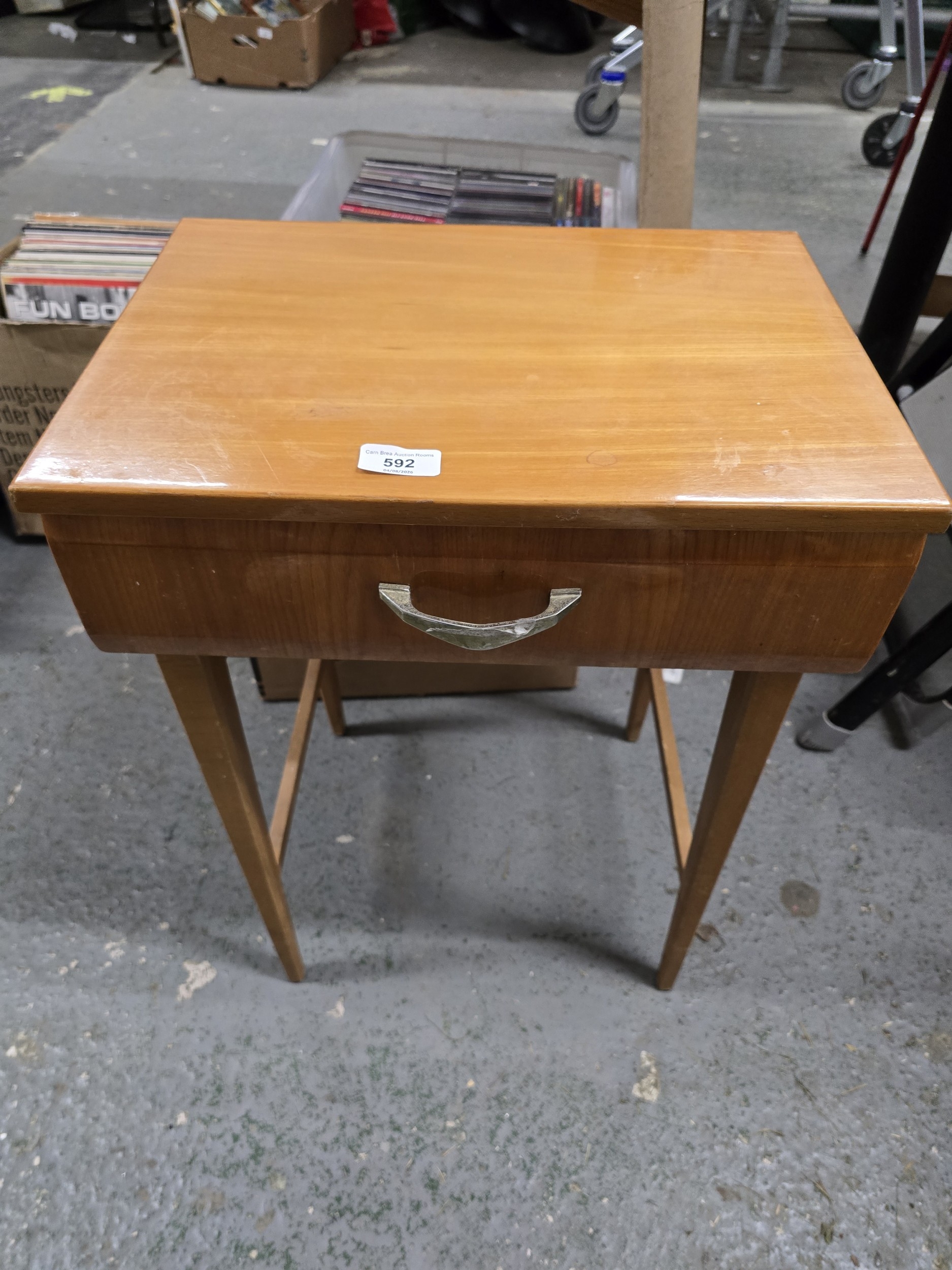 Lot 592