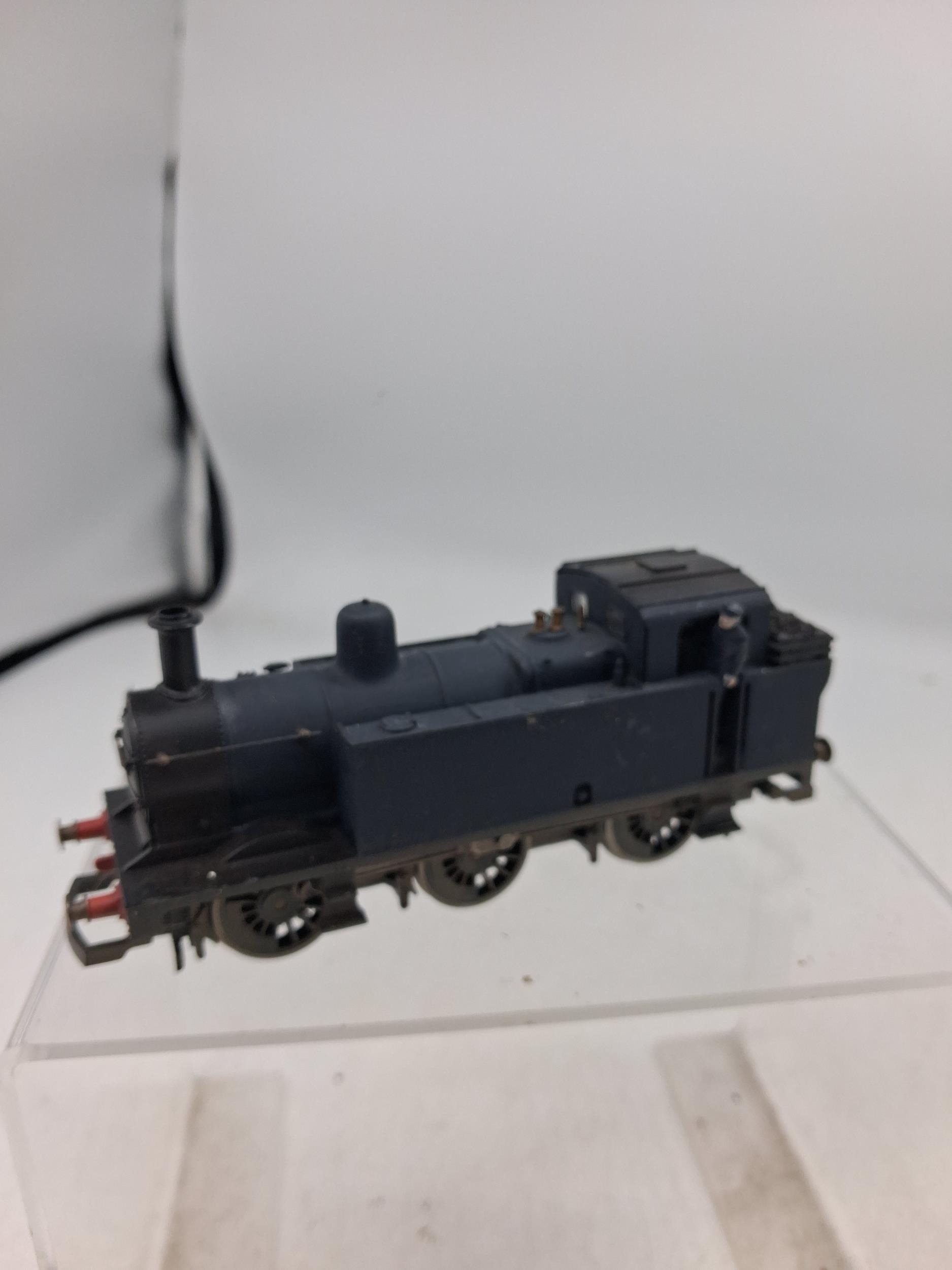 Lot 105